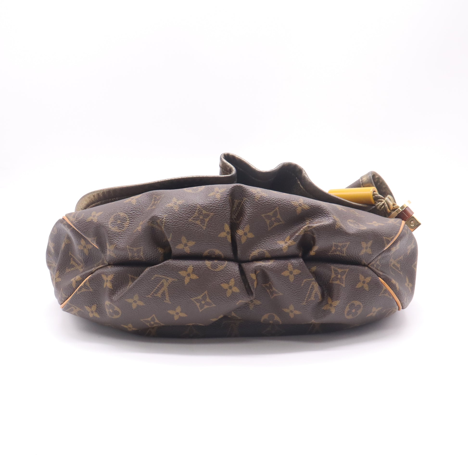 Louis Vuitton Limited Edition Monogram Epices Kalahari  twins B23034