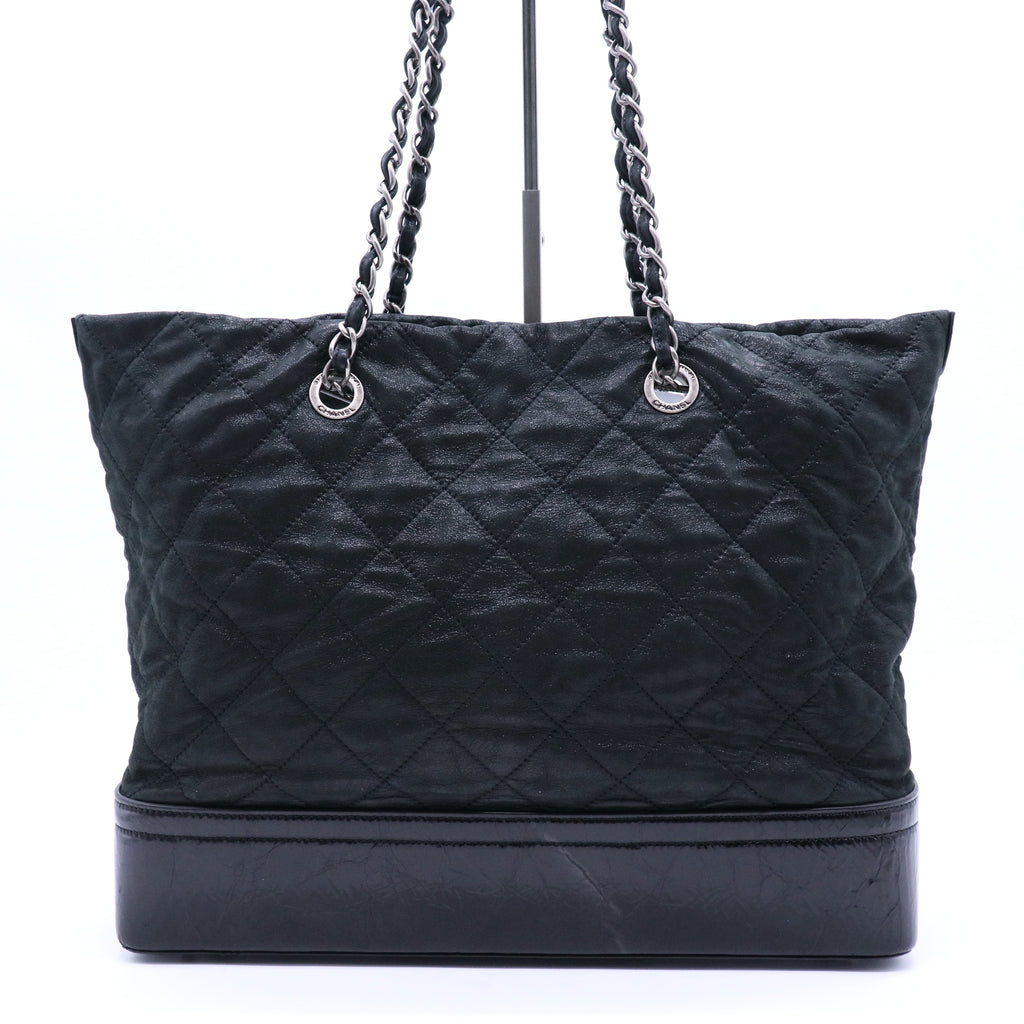 quilted shoulder bag Calfskin black