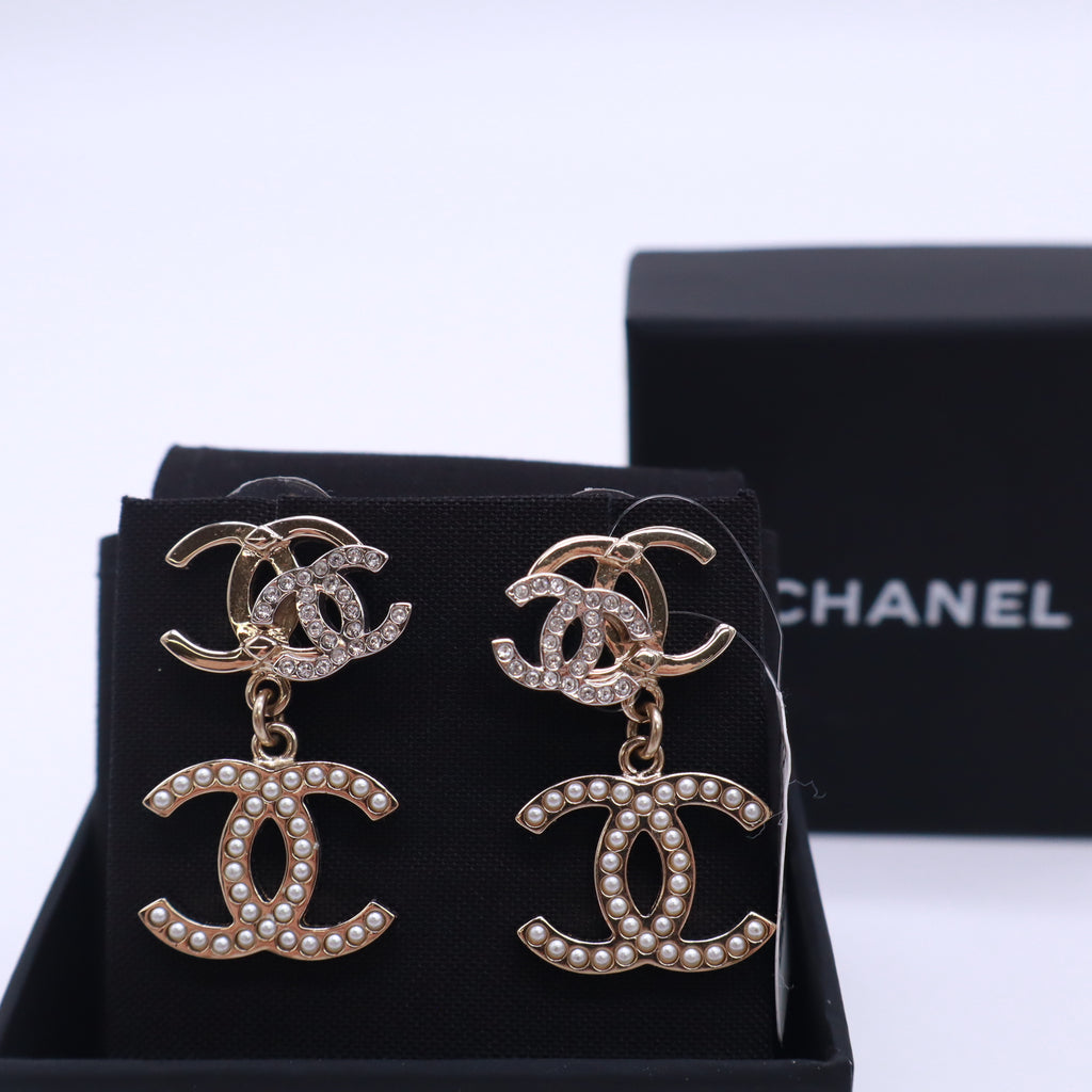 Chanel CC Drop Earrings Gold twins LDJ5407
