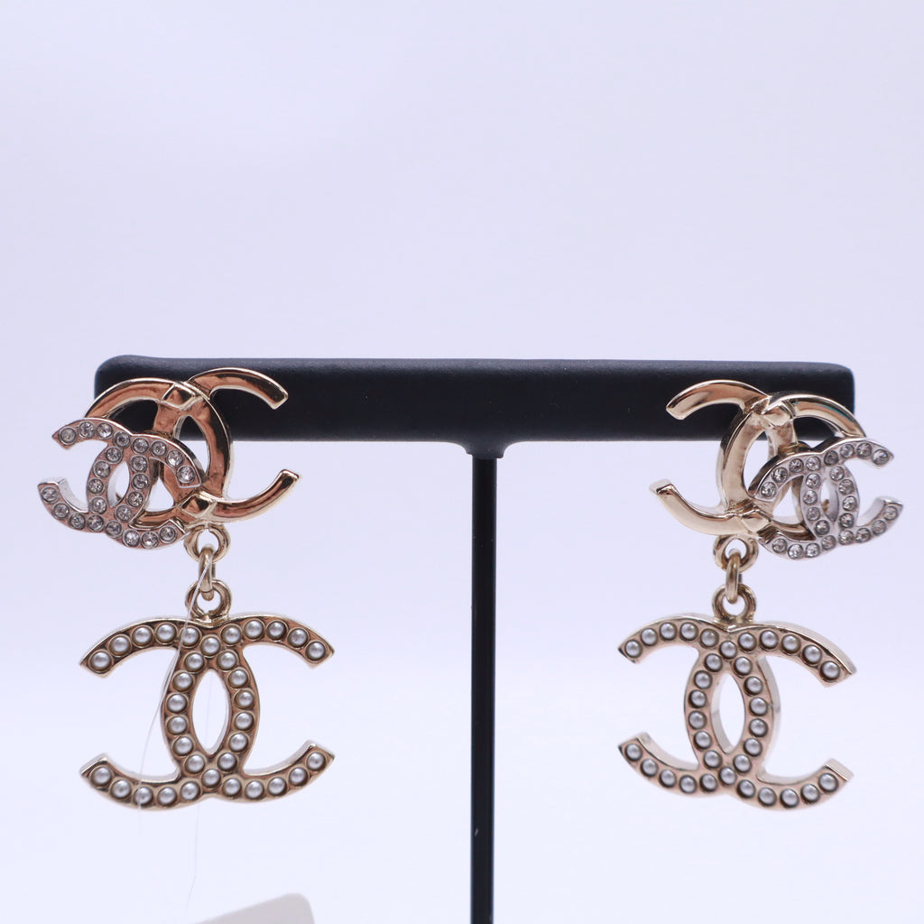 Chanel CC Drop Earrings Gold twins LDJ5407