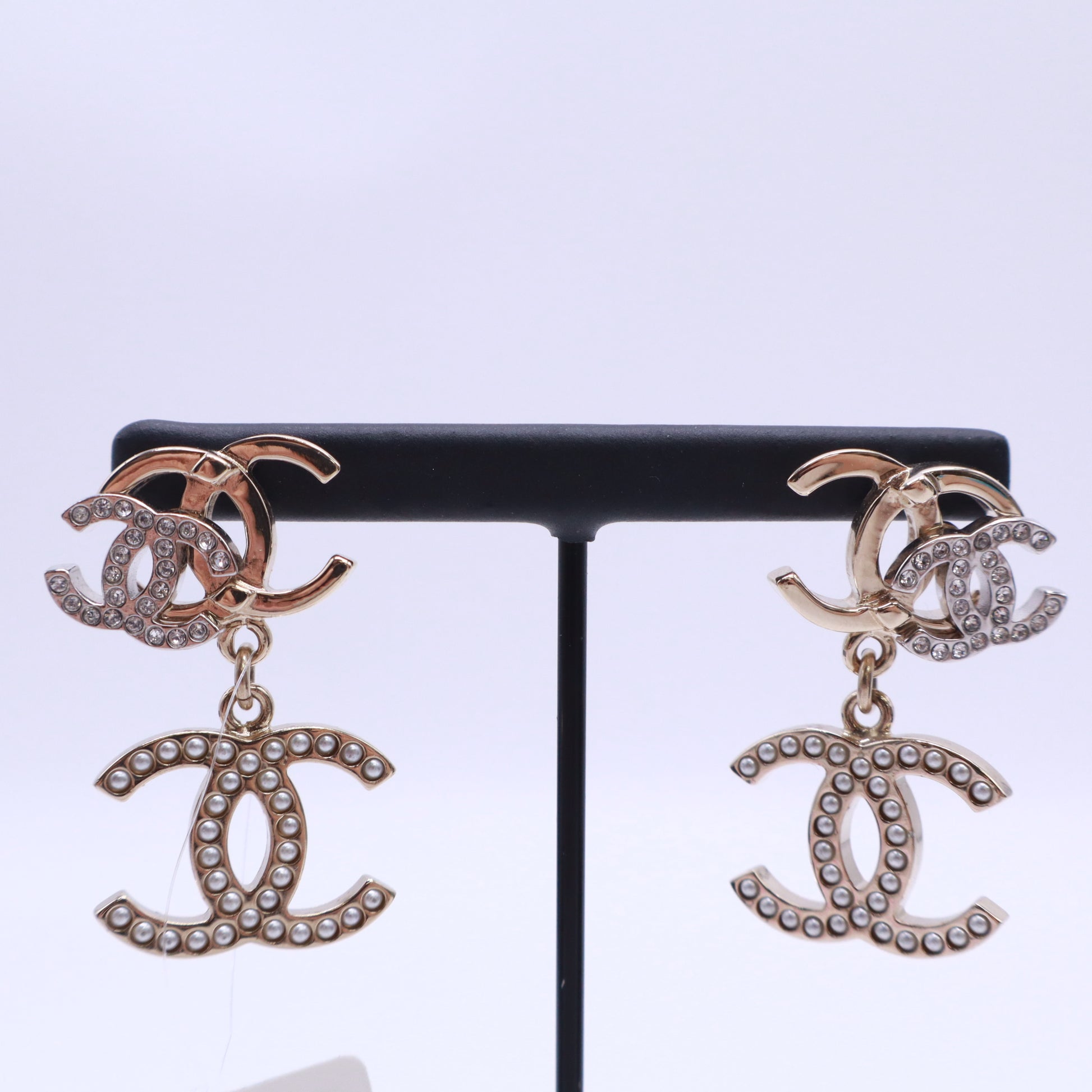 Chanel CC Drop Earrings Gold twins LDJ5407