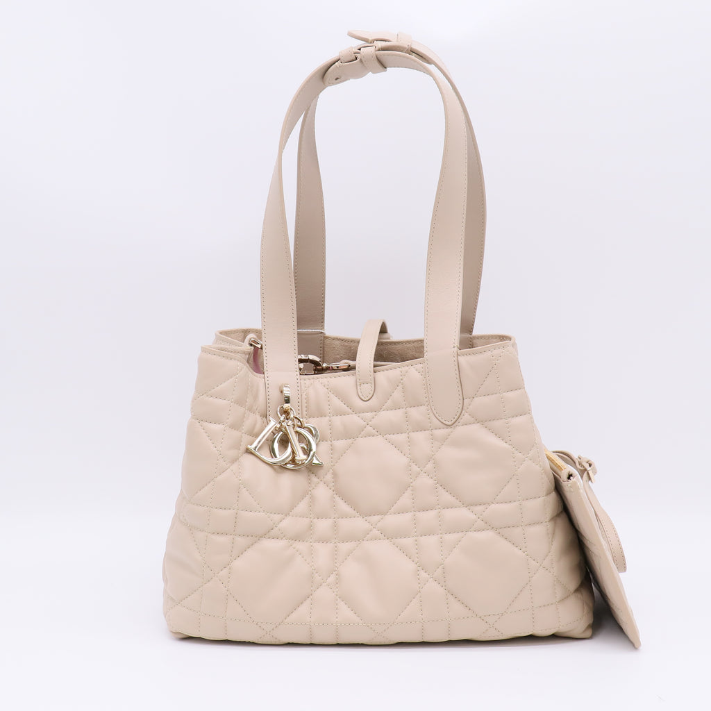 Medium Dior Toujours Bag Light Beige Macrocannage Calfskin twins LDJ4856