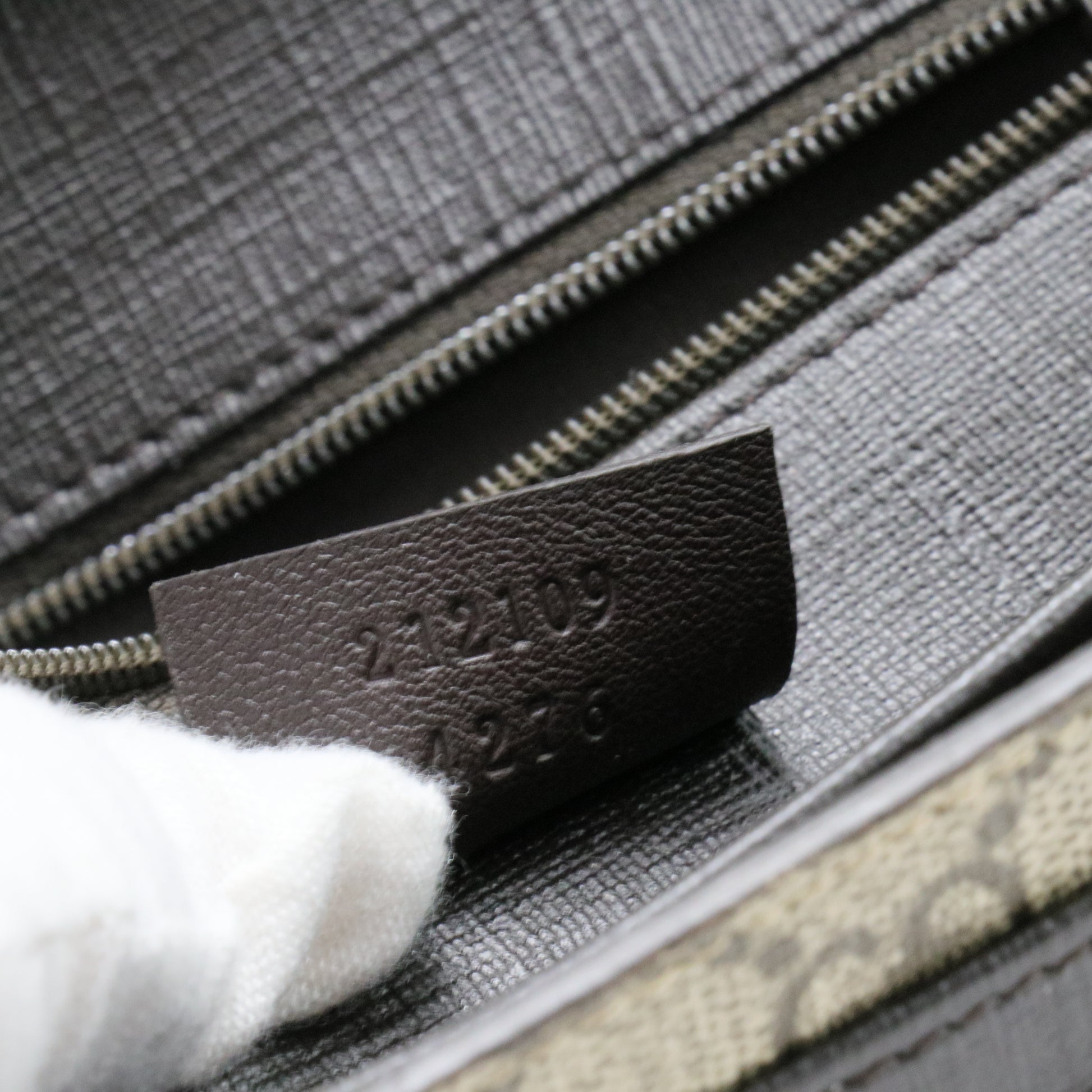 Microguccissima Leather Dice Continental Wallet