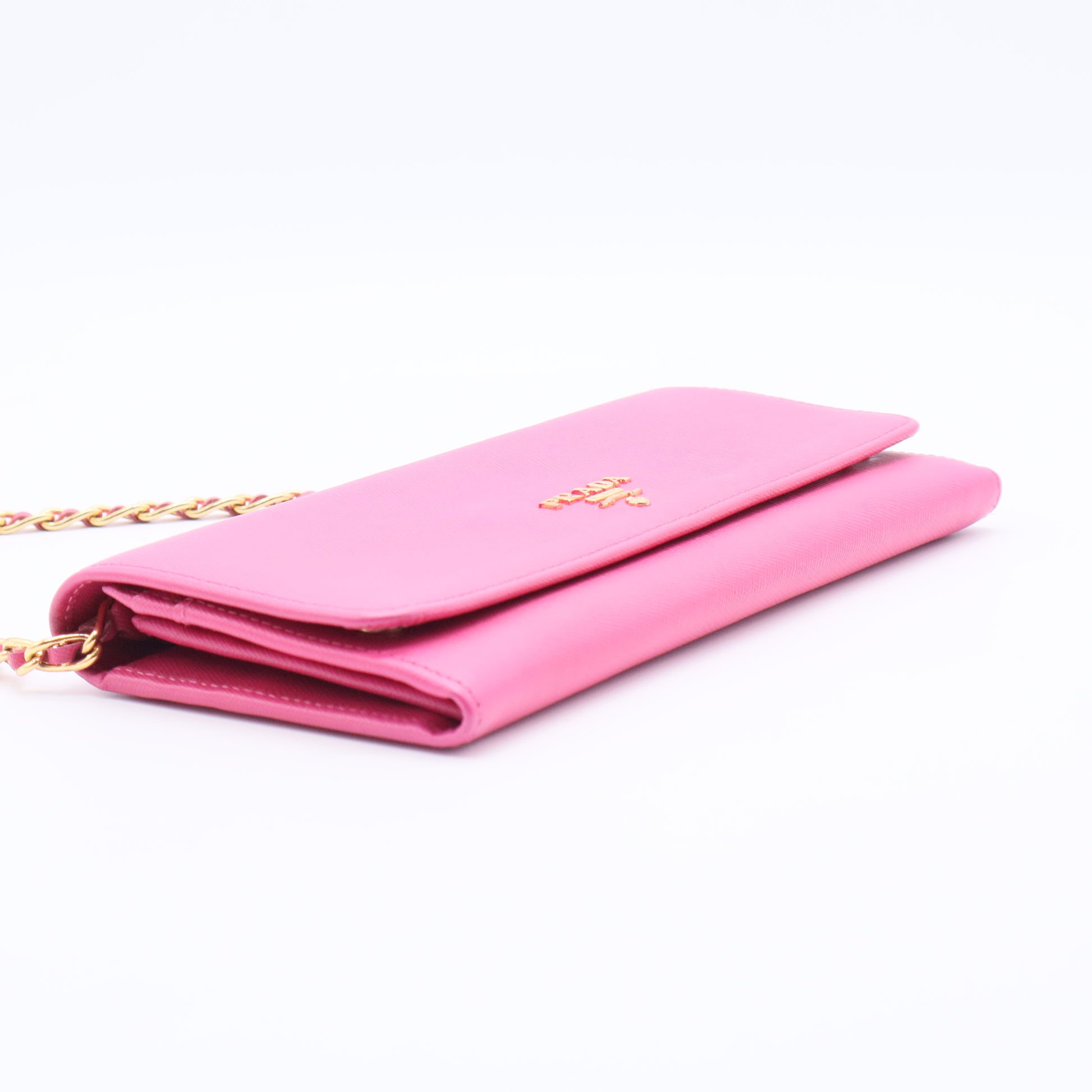 Saffiano Metal Oro Chain Wallet Geranio