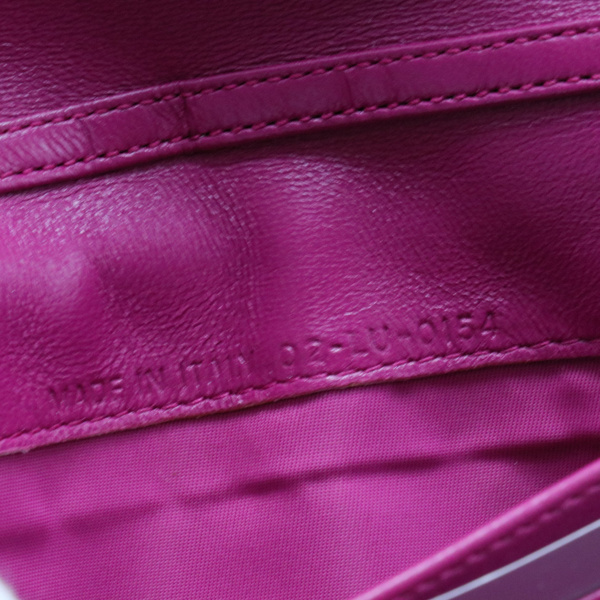 Wallet On Chain WOC Pink