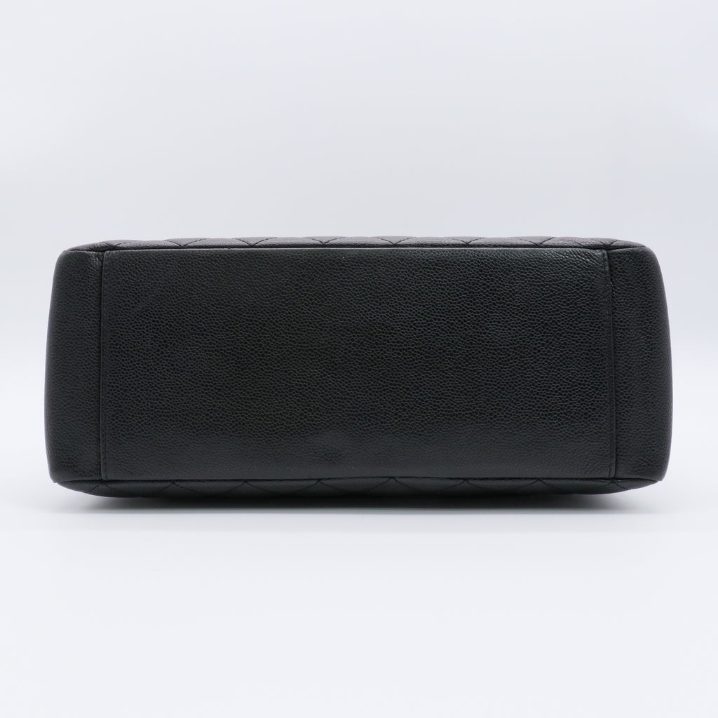 Caviar Quilted Grand Shopping Tote GST Black twins