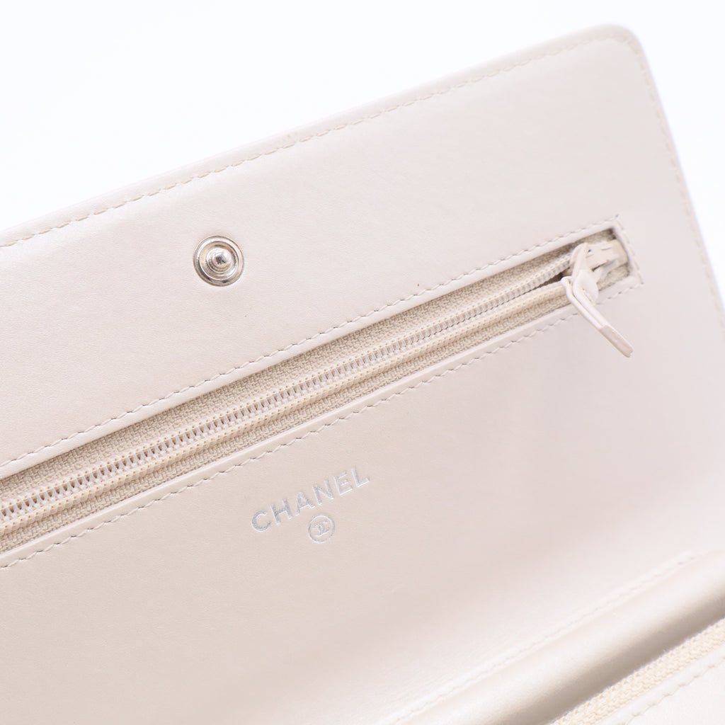 Boy Wallet on Chain Quilted Patent