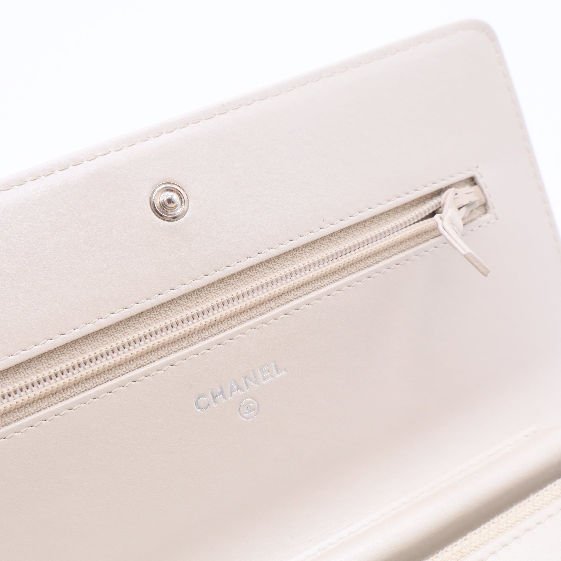 Boy Wallet on Chain Quilted Patent