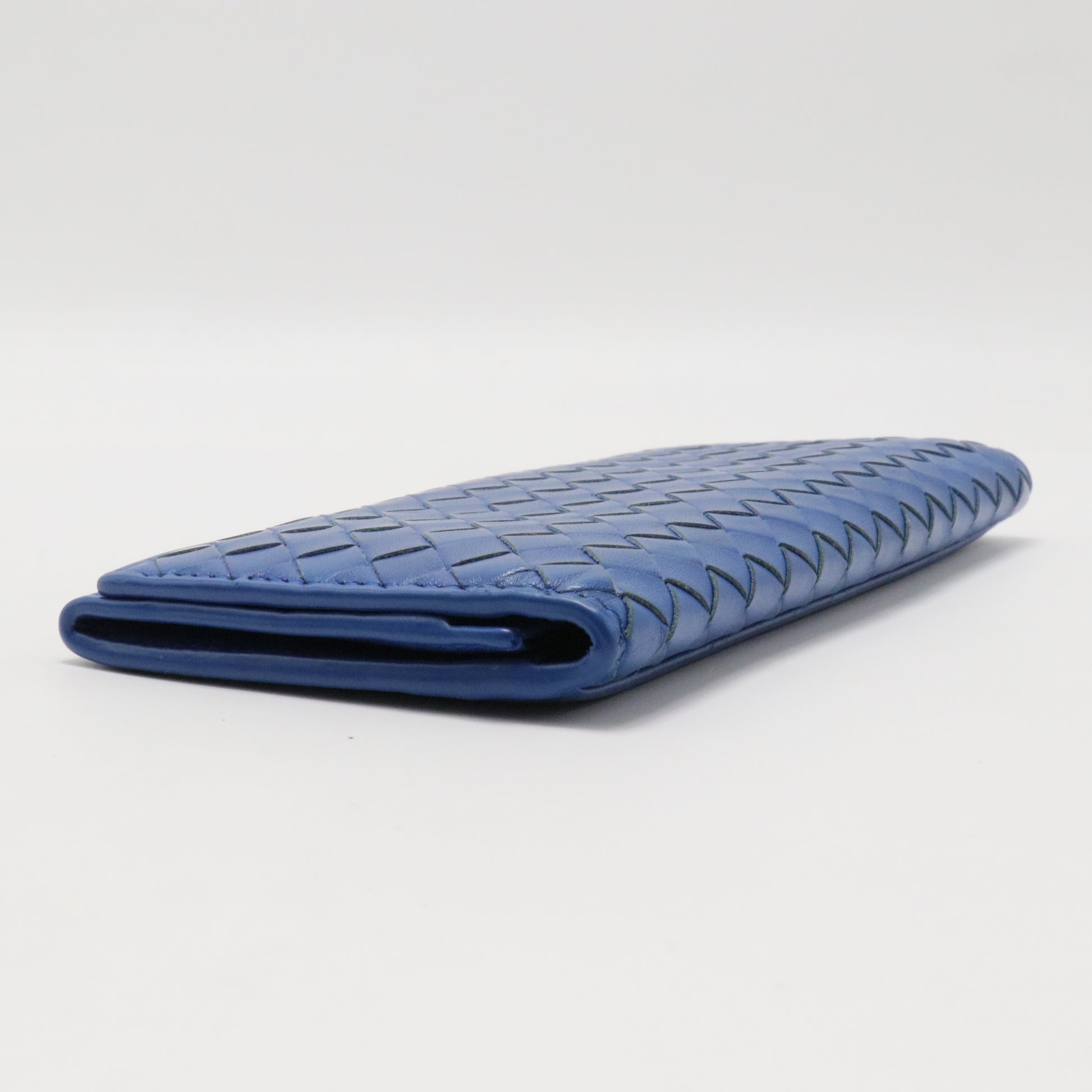 Long Bifold Wallet Intrecciato Leather Blue