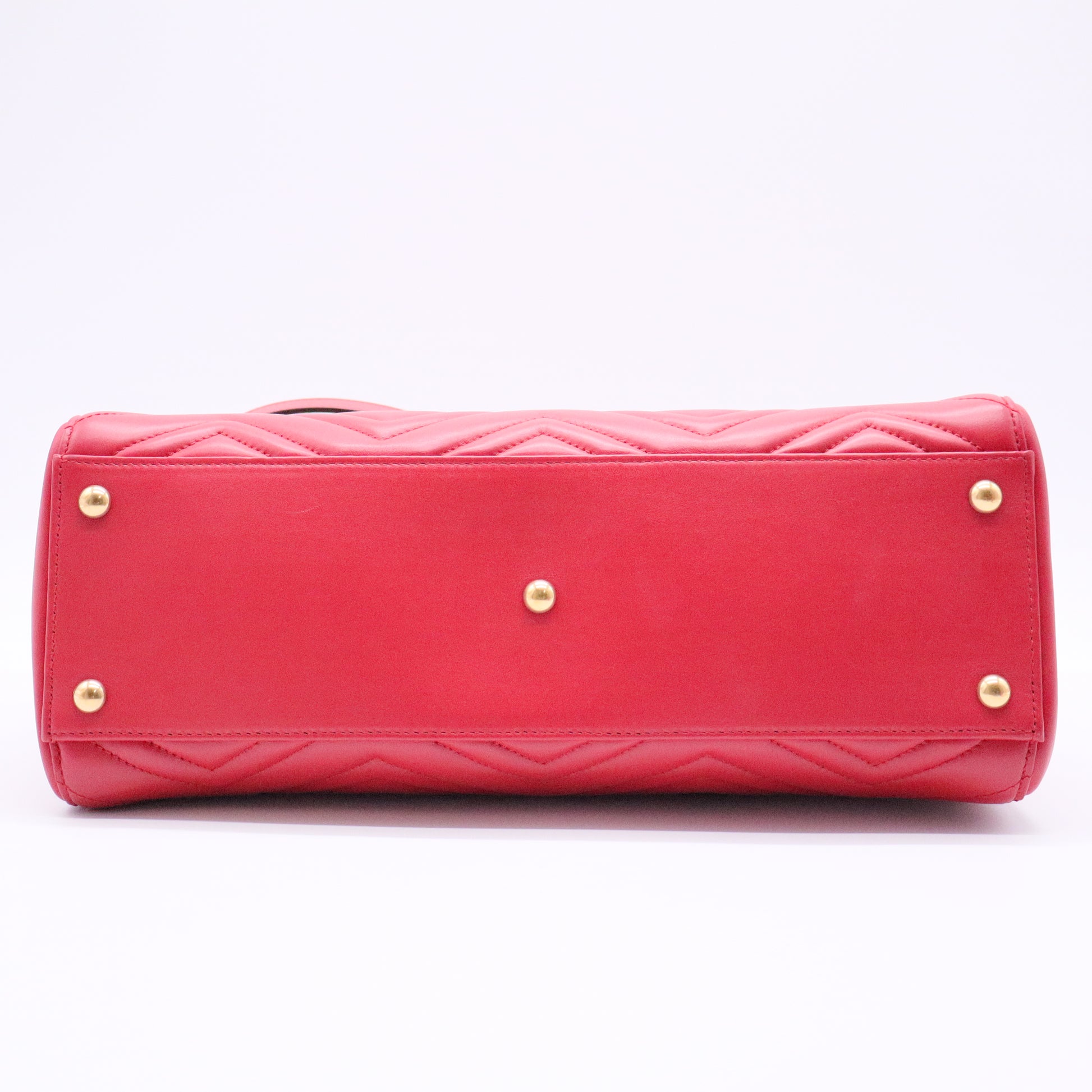 Calfskin Matelasse Medium GG Marmont Tote