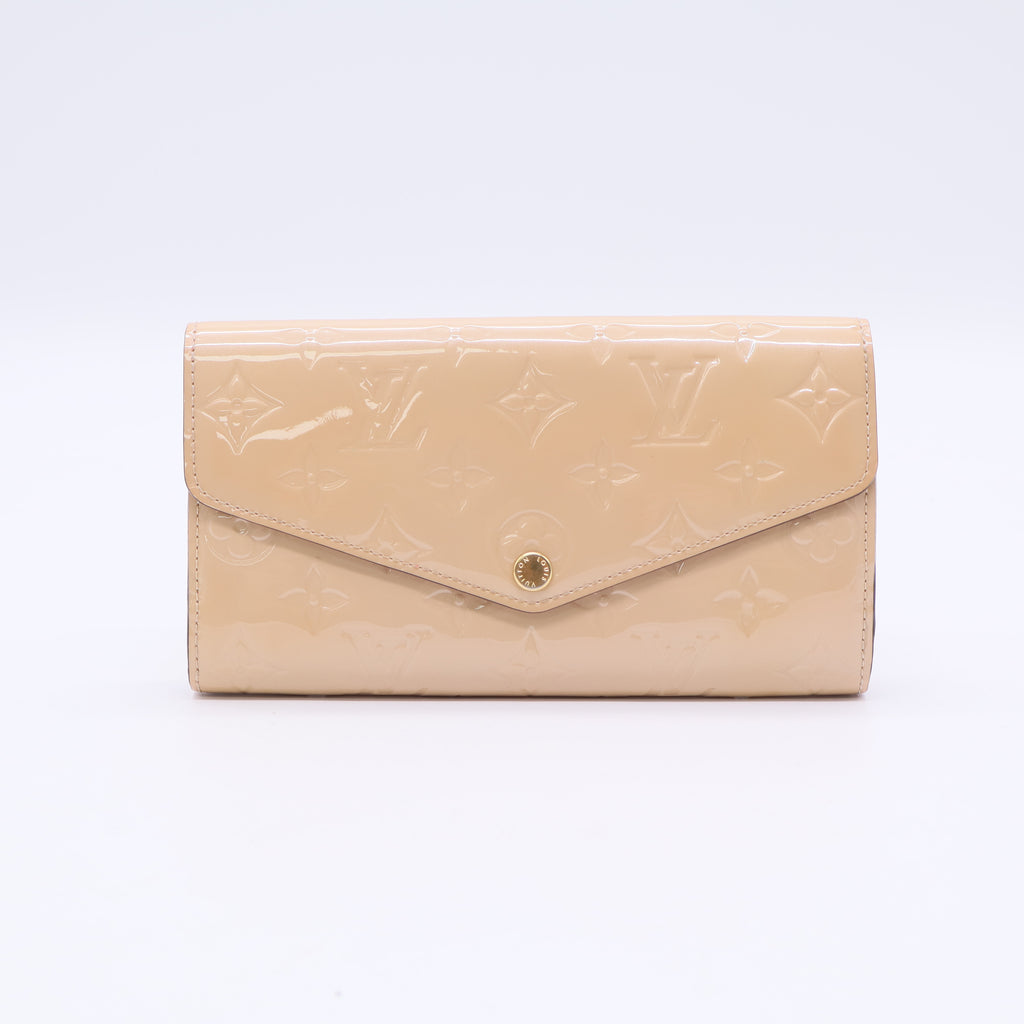 Louis Vuitton LV Monogram Patent Leather Sarah Wallet twins LDJ3519