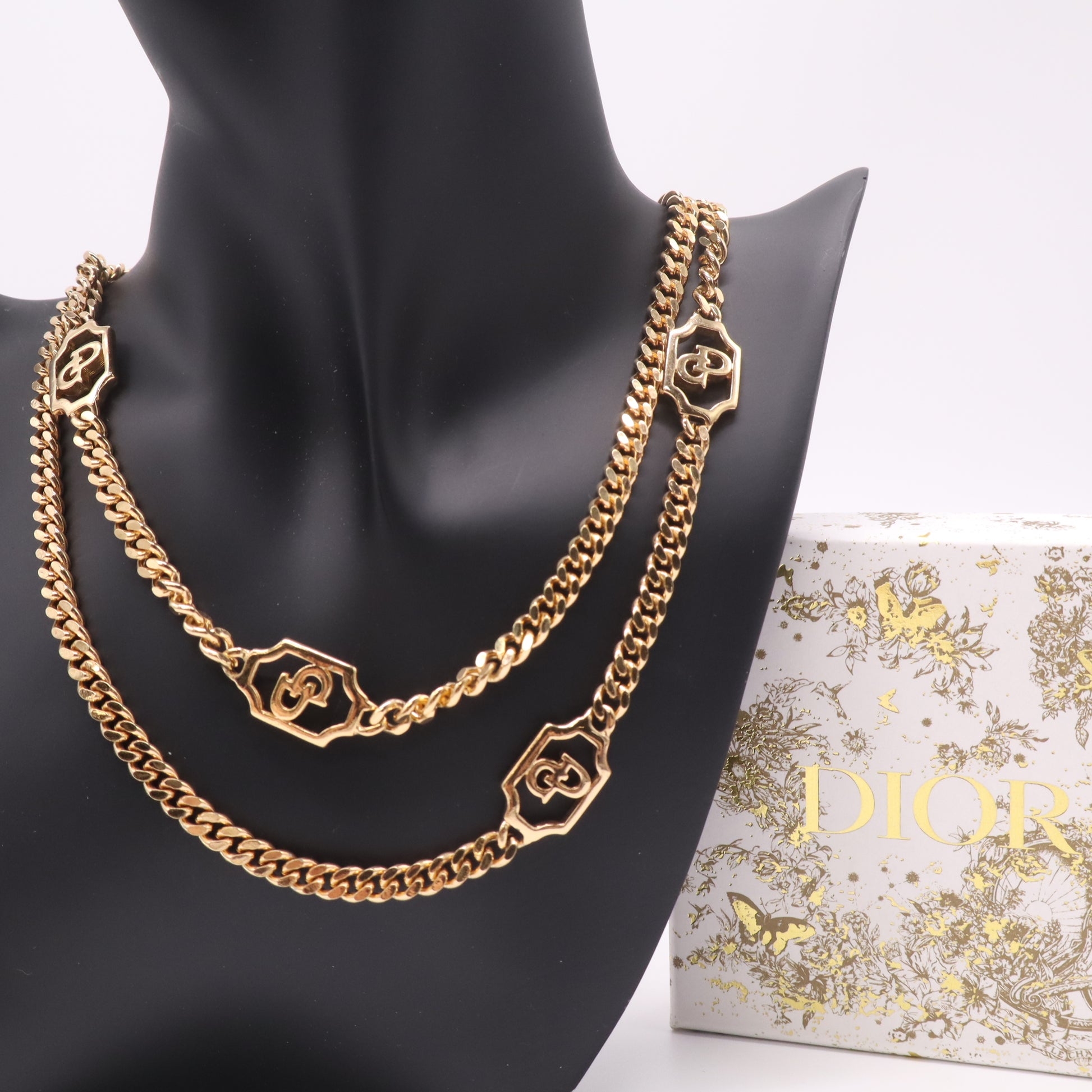 Christian Dior Long Curb Chain CD Cutout Necklace twins LDJ4901