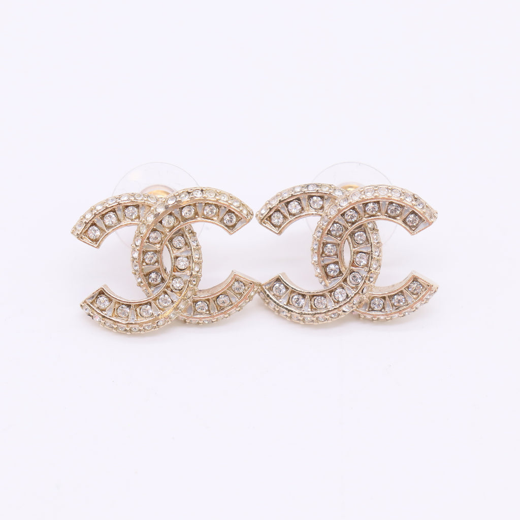 Chanel Timeless CC Earrings Light W22980