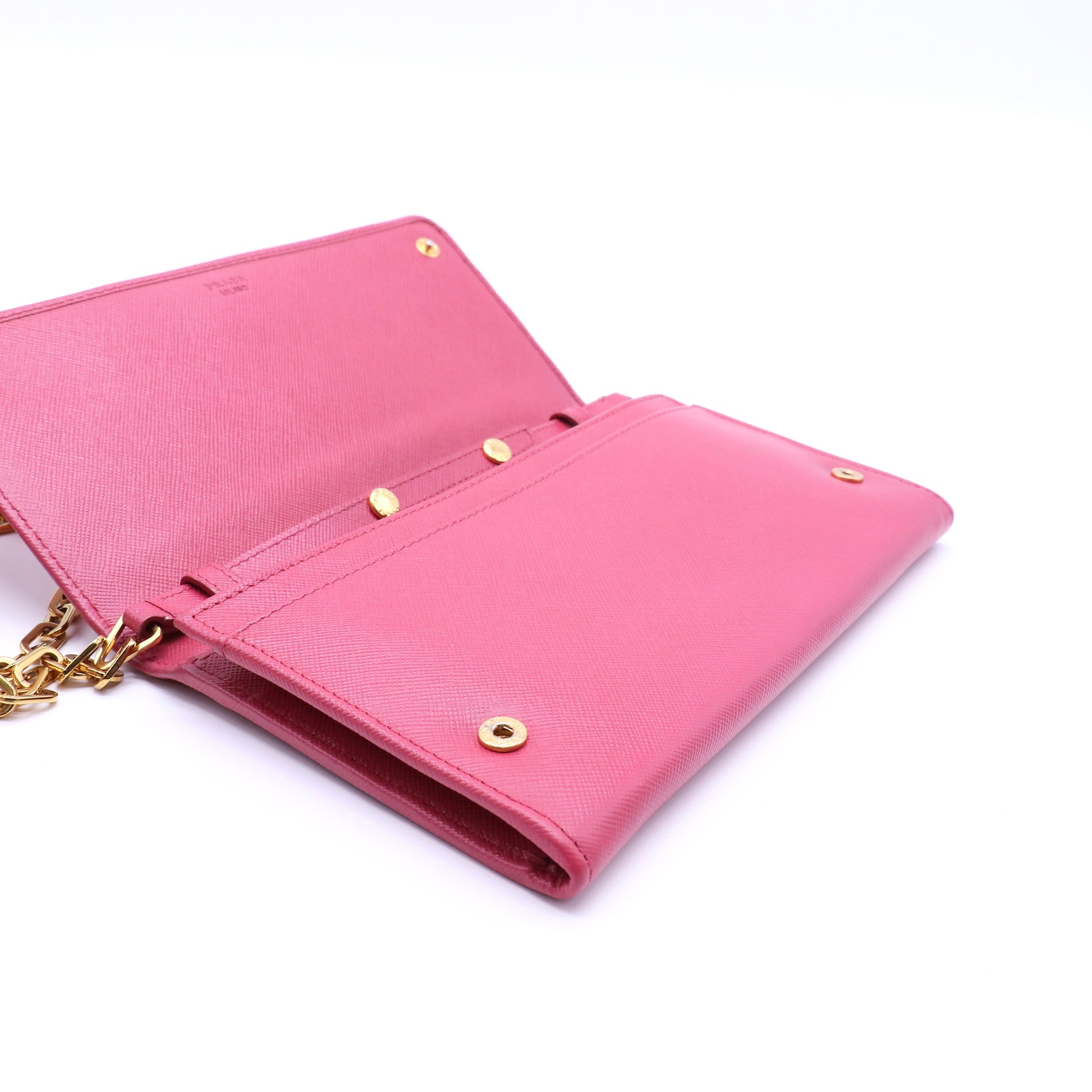Chain Wallet Crossbody Saffiano Leather  W21284