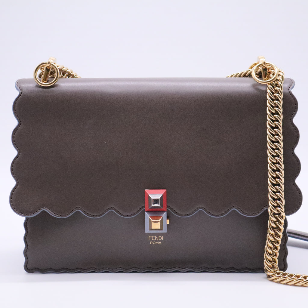 Fendi Dark Beige Leather Medium Scalloped Kan I Shoulder Bag gisel