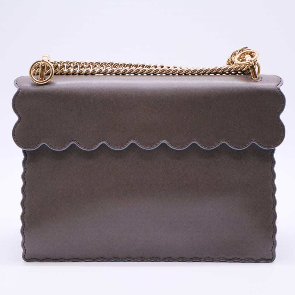 Fendi Dark Beige Leather Medium Scalloped Kan I Shoulder Bag gisel