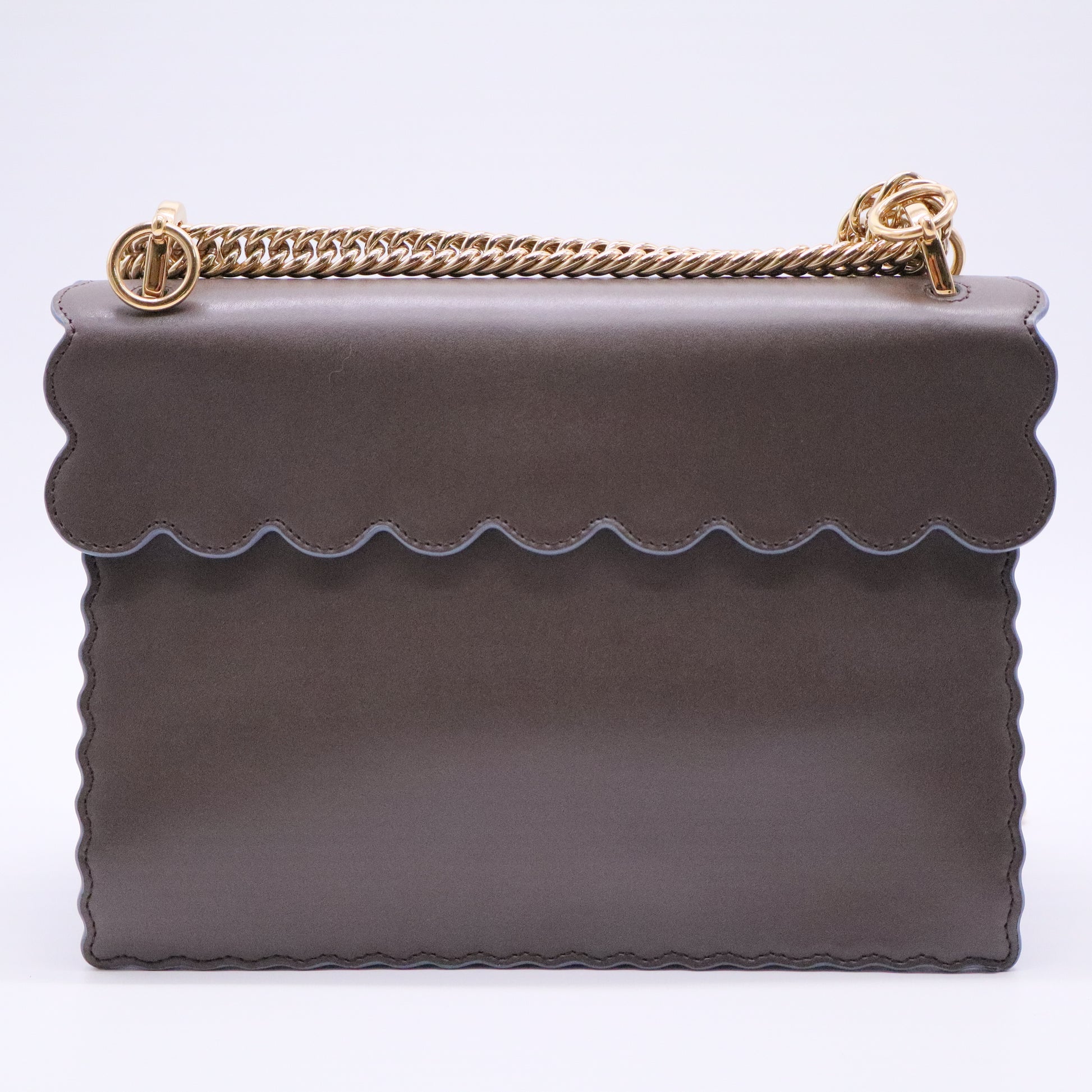 Fendi Dark Beige Leather Medium Scalloped Kan I Shoulder Bag gisel