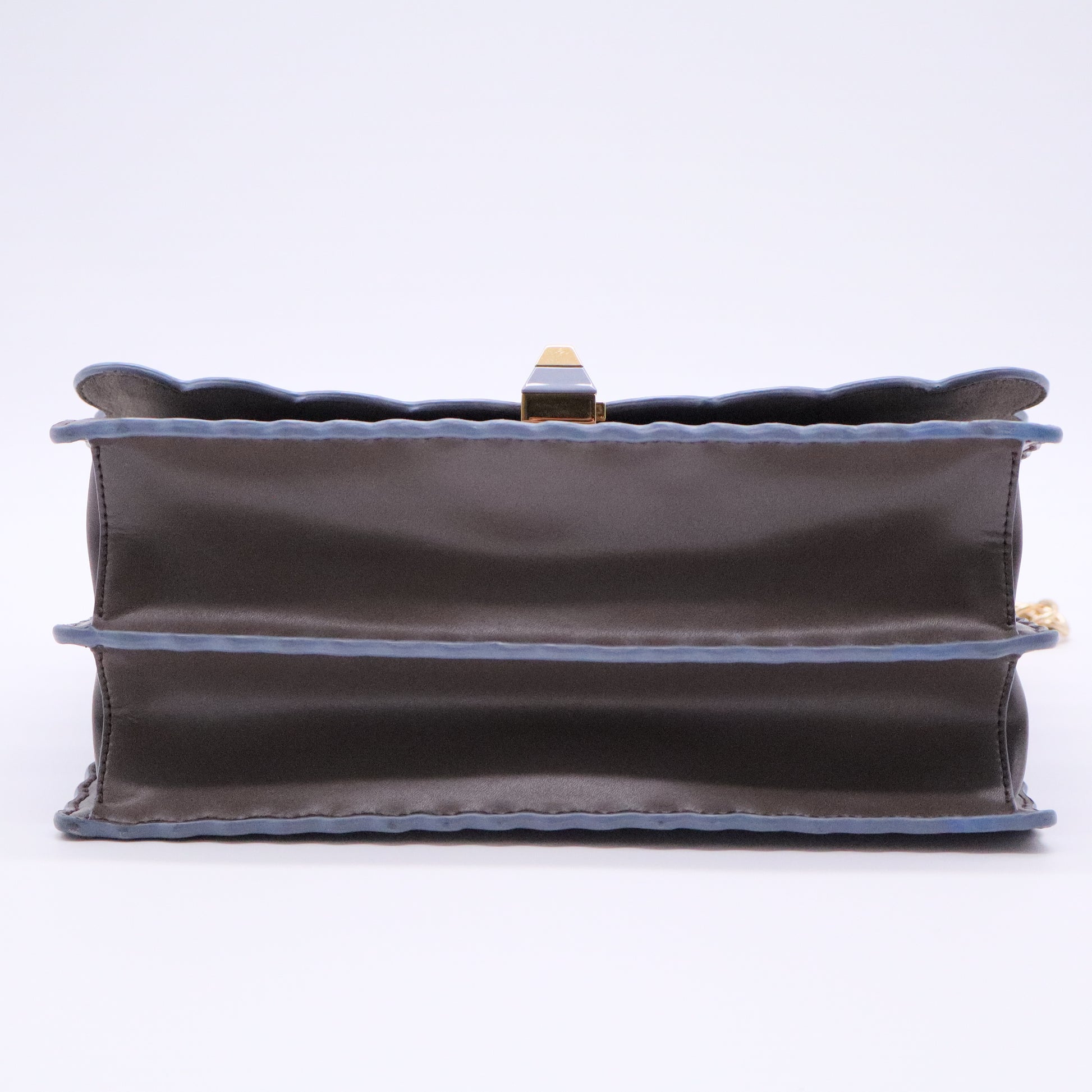 Fendi Dark Beige Leather Medium Scalloped Kan I Shoulder Bag gisel