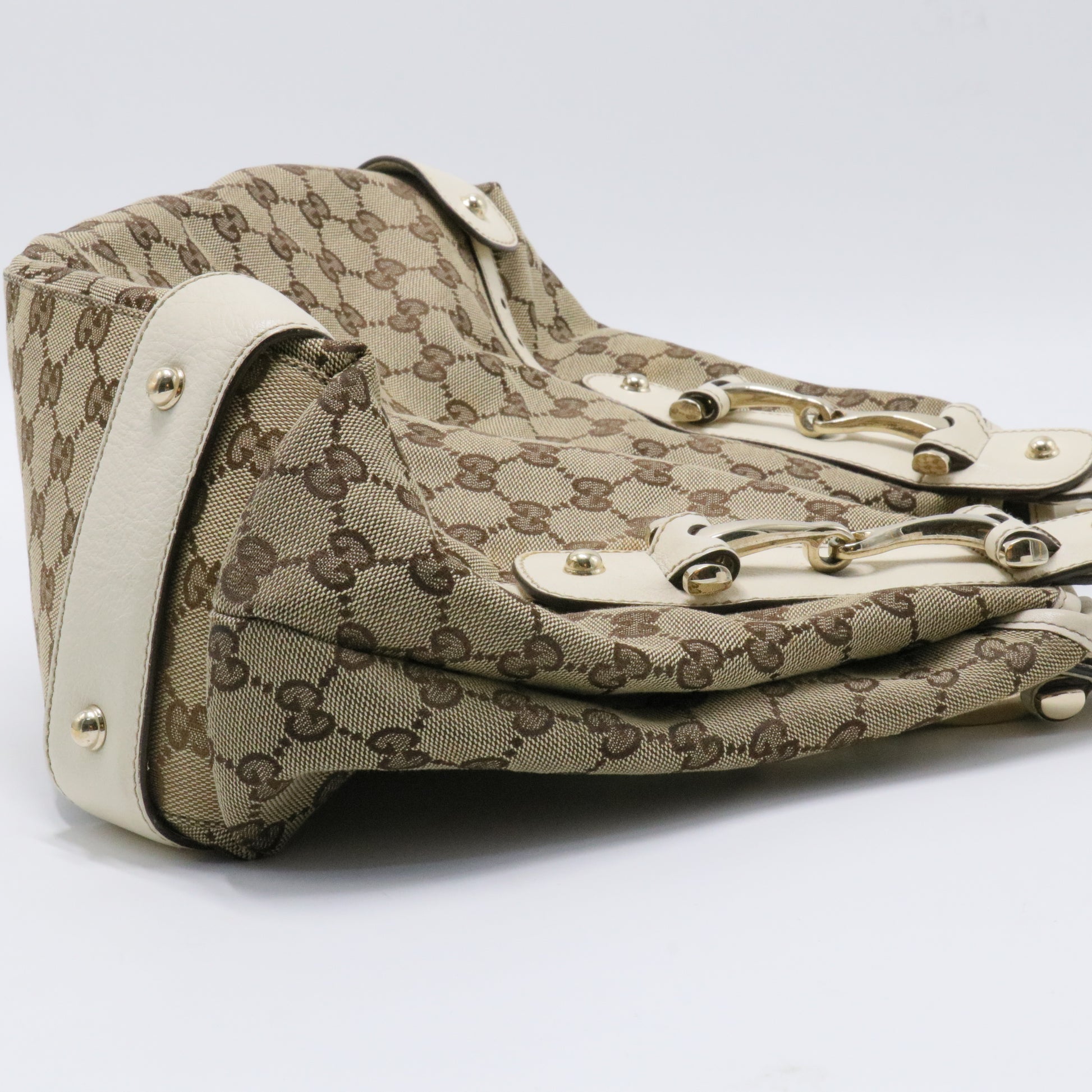 GG Canvas Pelham