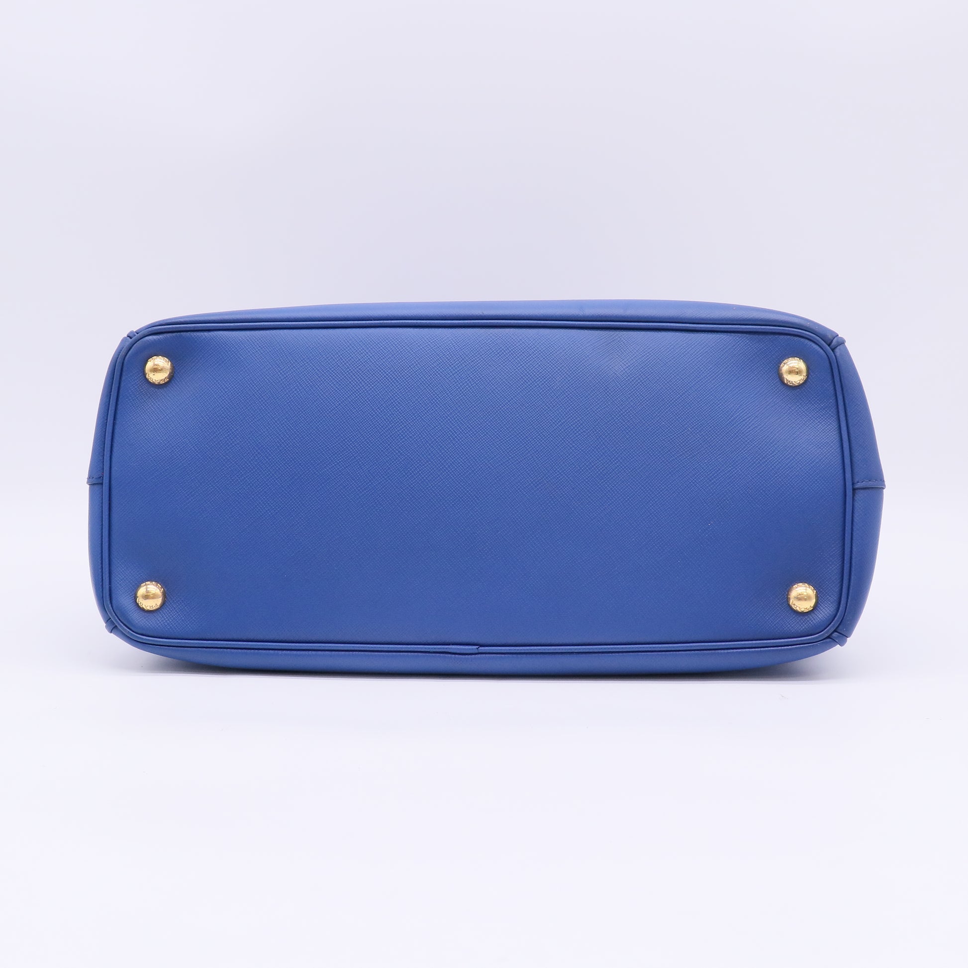Saffiano Large Galleria Double Zip Tote Bluette B23386