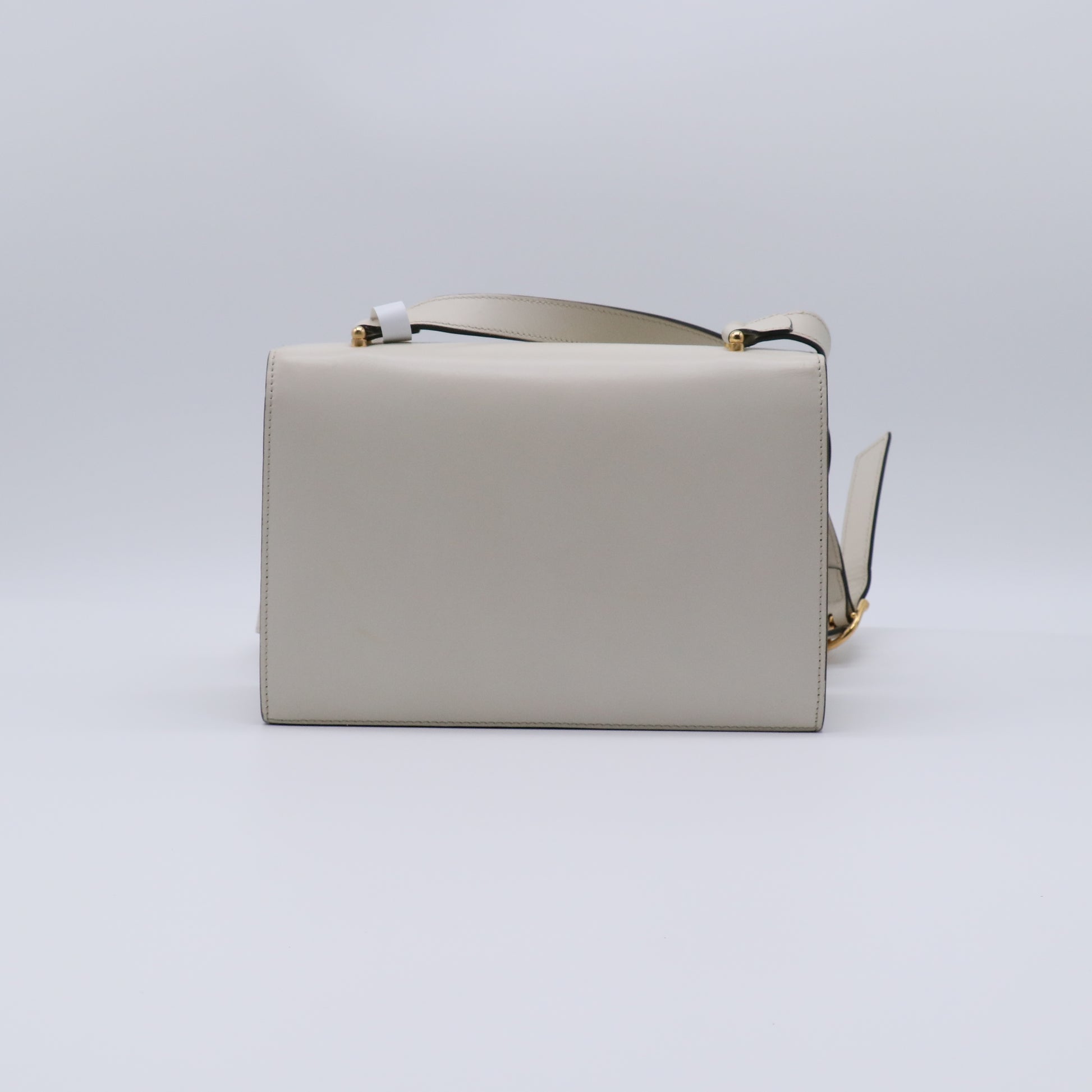 Gucci Zumi Small Flap Shoulder Bag B21682