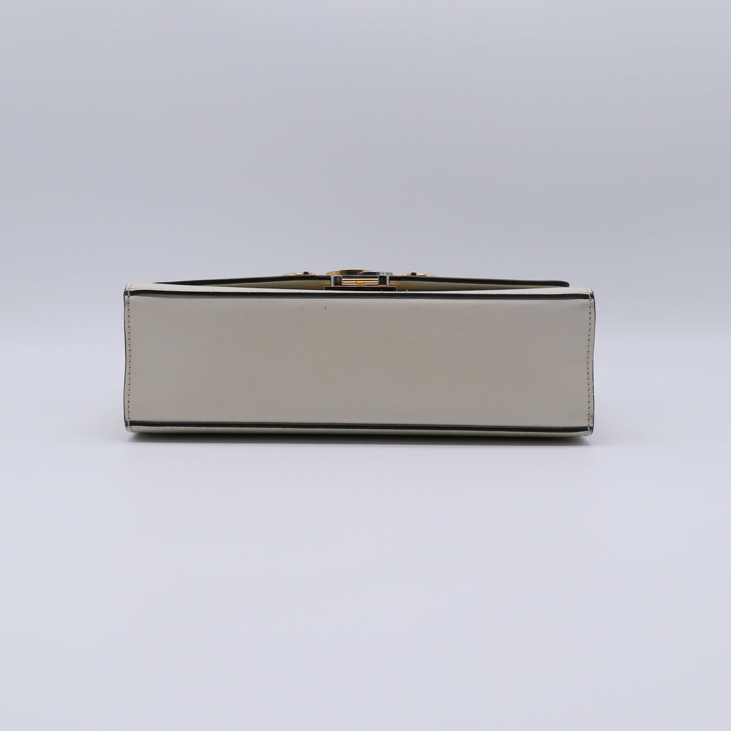 Gucci Zumi Small Flap Shoulder Bag B21682