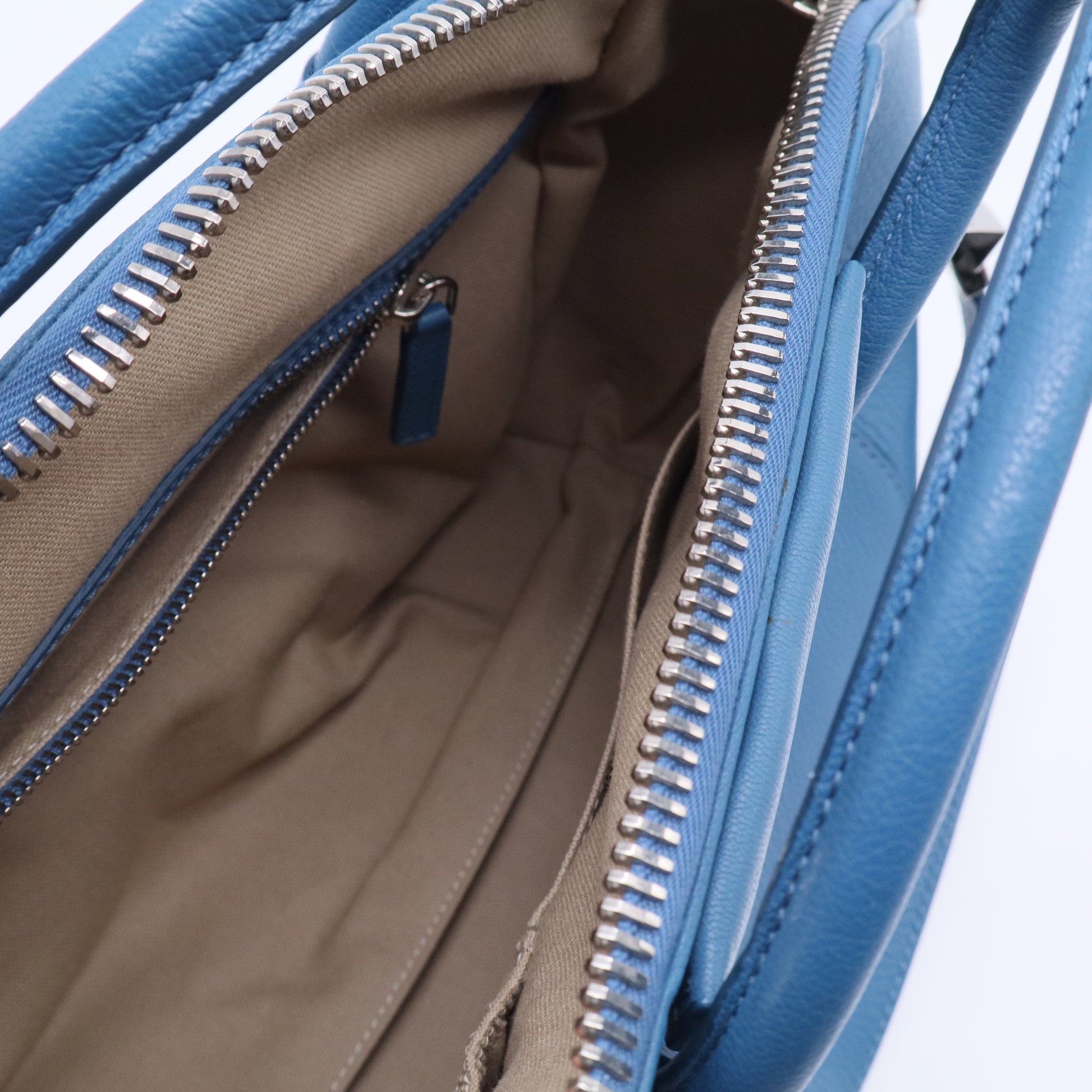 Antigona Bag Leather Small B20160