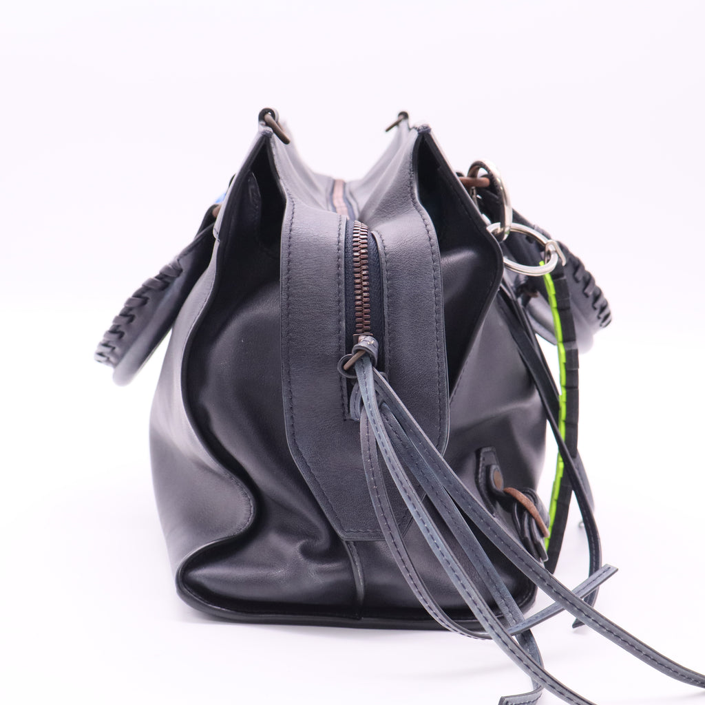 Balenciaga Neo Classic Used Motorcycle Bag: The Iconic Distressed Leather Design twins