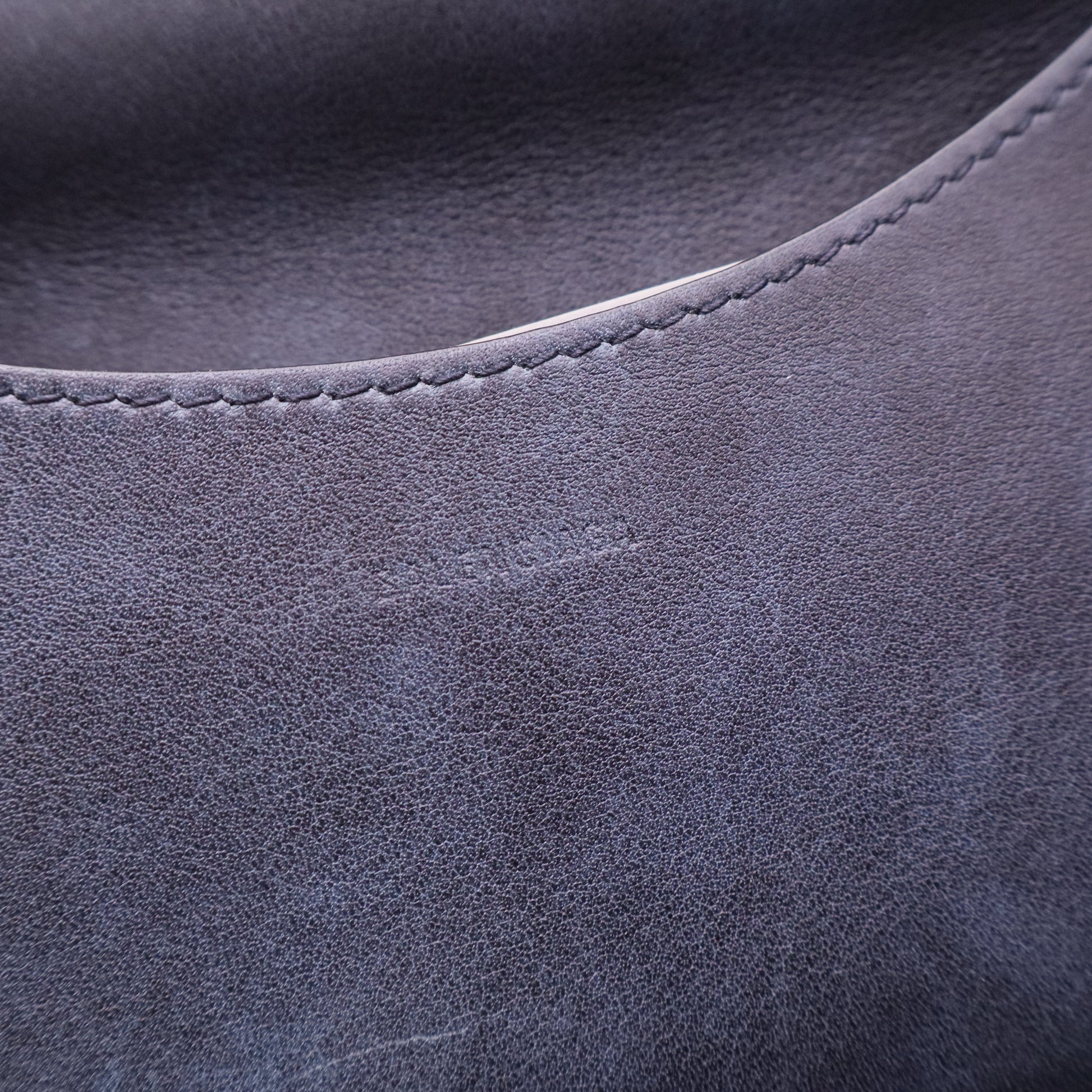 Balenciaga Neo Classic Used Motorcycle Bag: The Iconic Distressed Leather Design twins