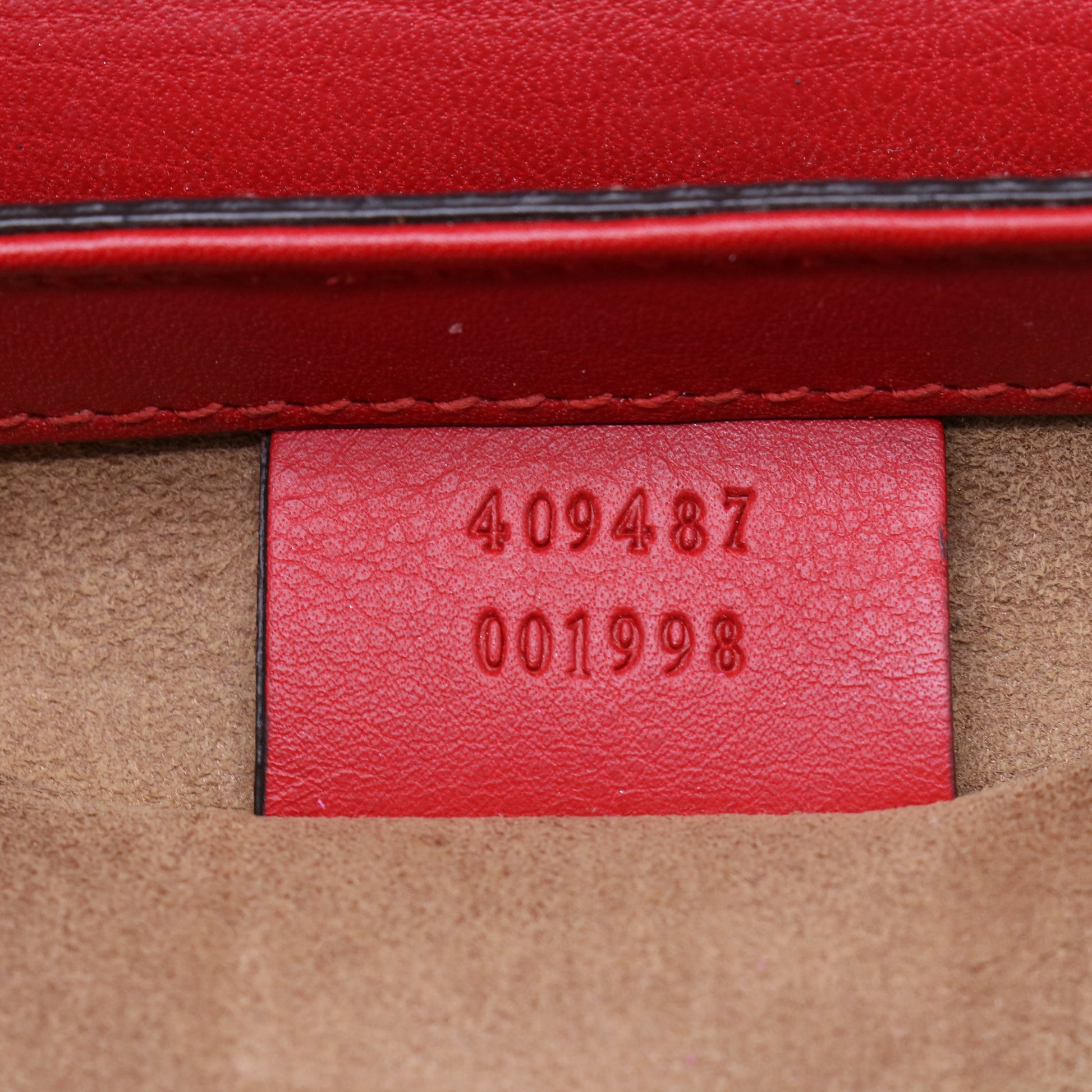 Gucci GG Supreme Small Padlock Shoulder Bag B21837