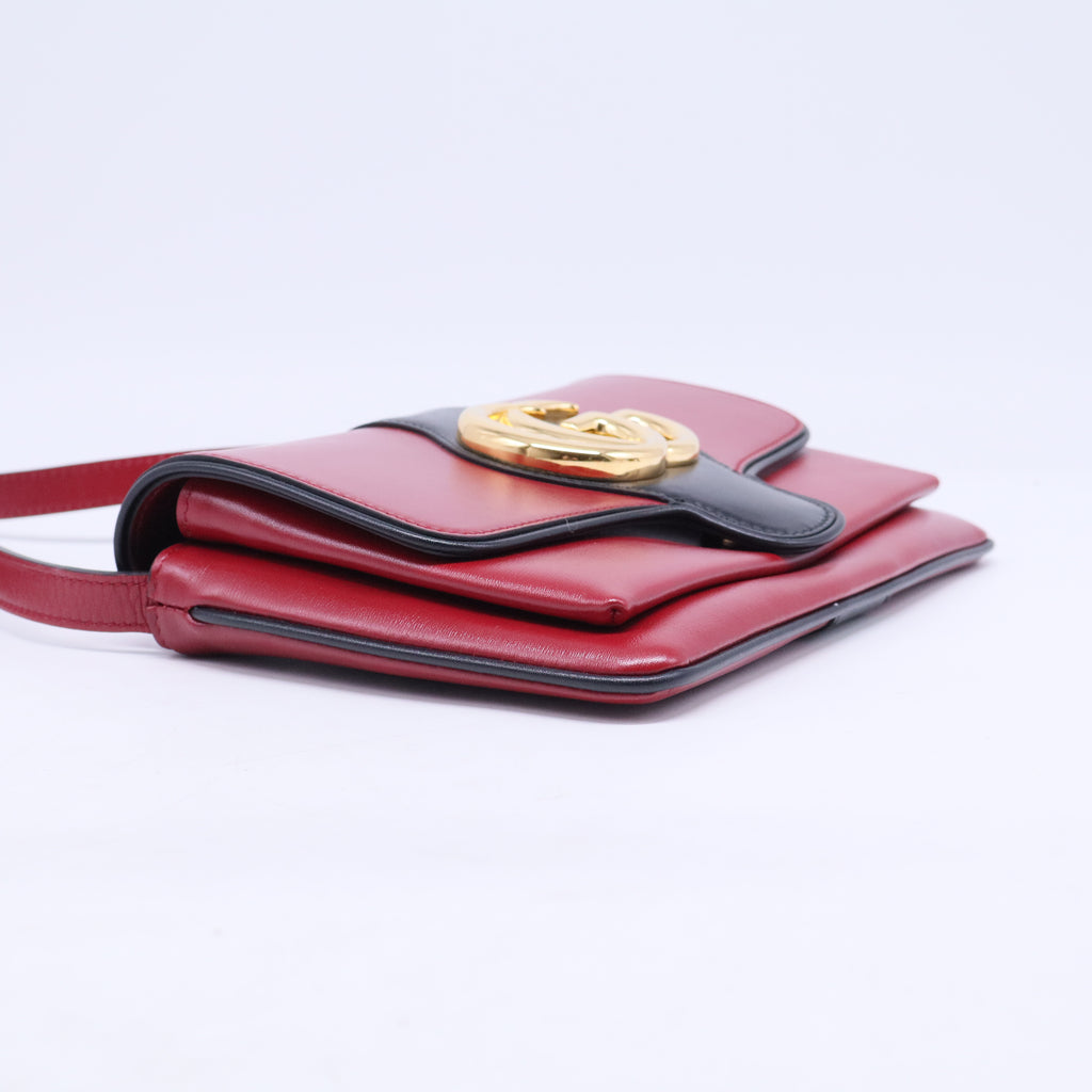 Vitello Palmellato Lux Bi-Color Small Arli Flap Shoulder Bag New Cherry Red Black