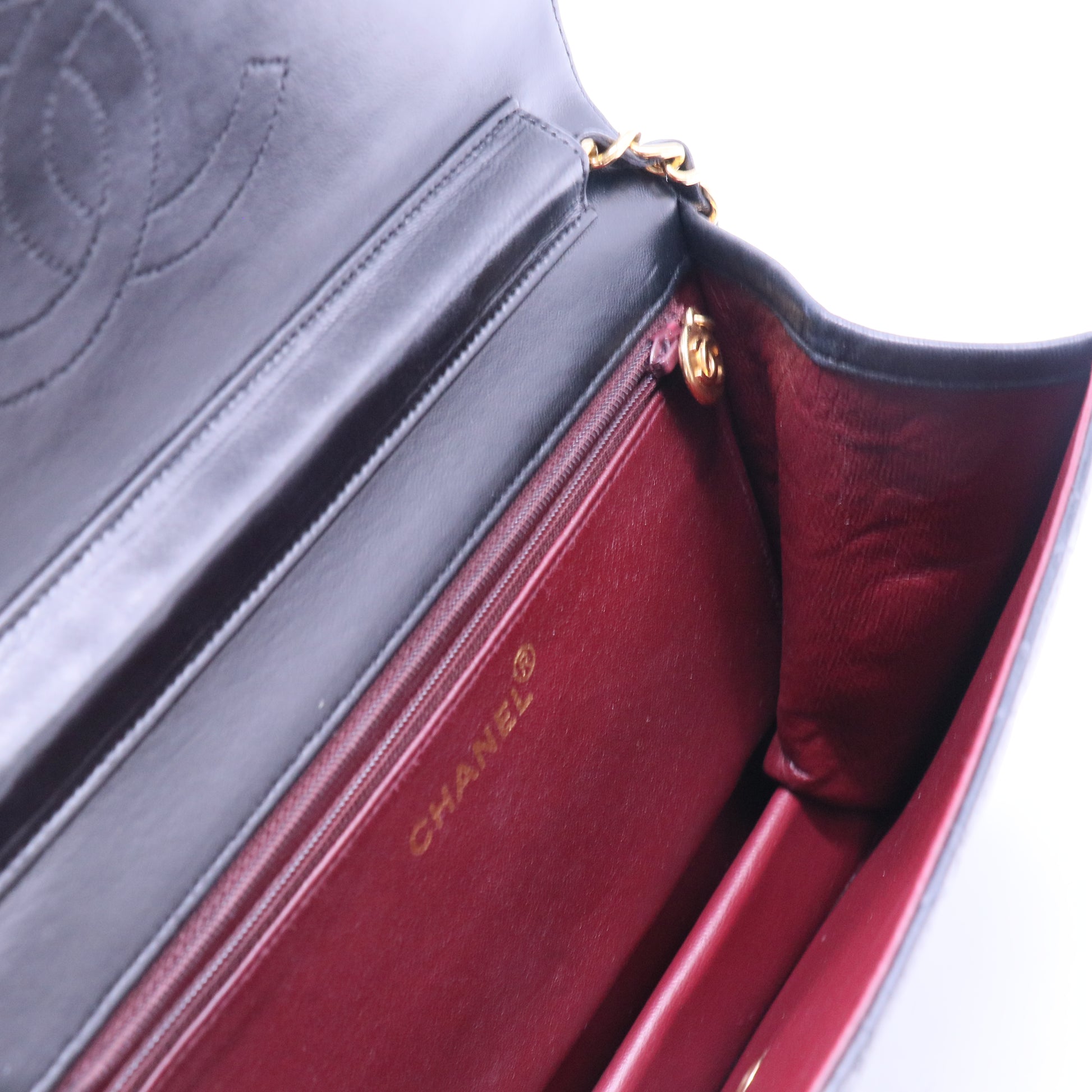 Leather Vintage Push Lock Straight Flap B20694