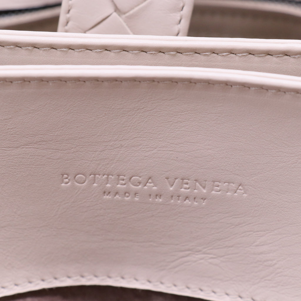 Nappa Intrecciato Medium Roma Tote