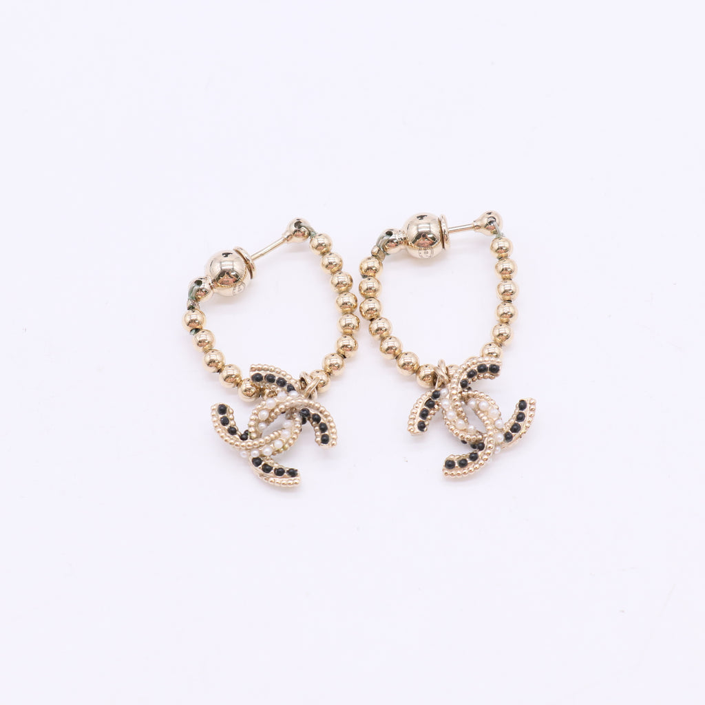 Faux CC Drop Earrings W22990