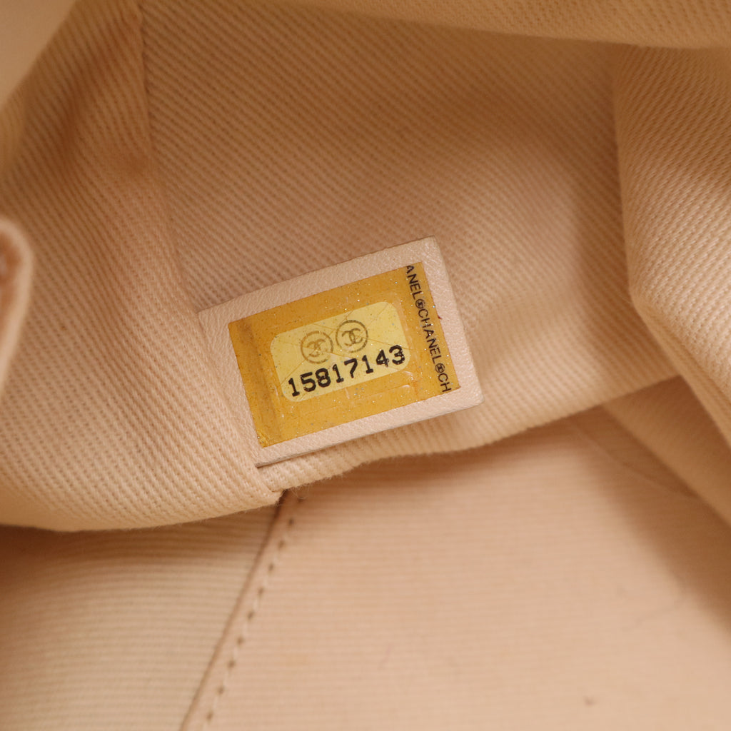 Chic Quilt Bowling Bag Quilted Iridescent Calfskin Medium Twins