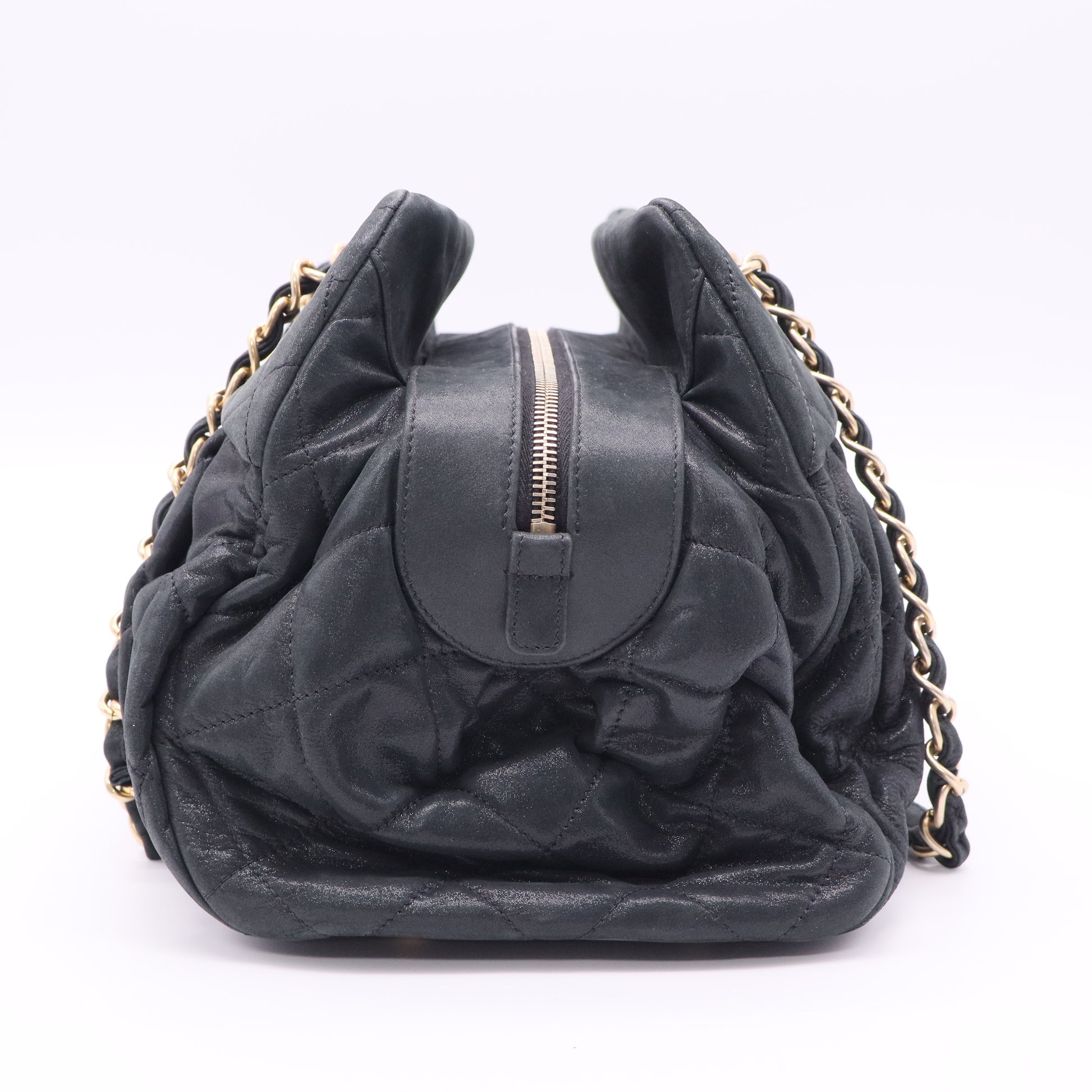 Chic Quilt Bowling Bag Quilted Iridescent Calfskin Medium Twins