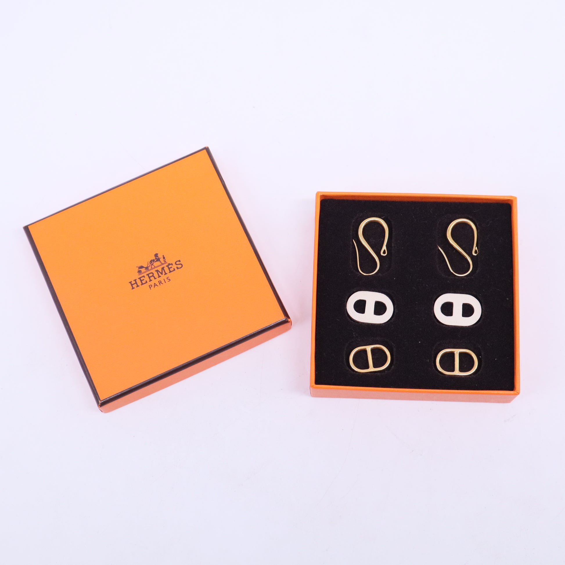 Swift O'Maillon Earrings Gold W20715