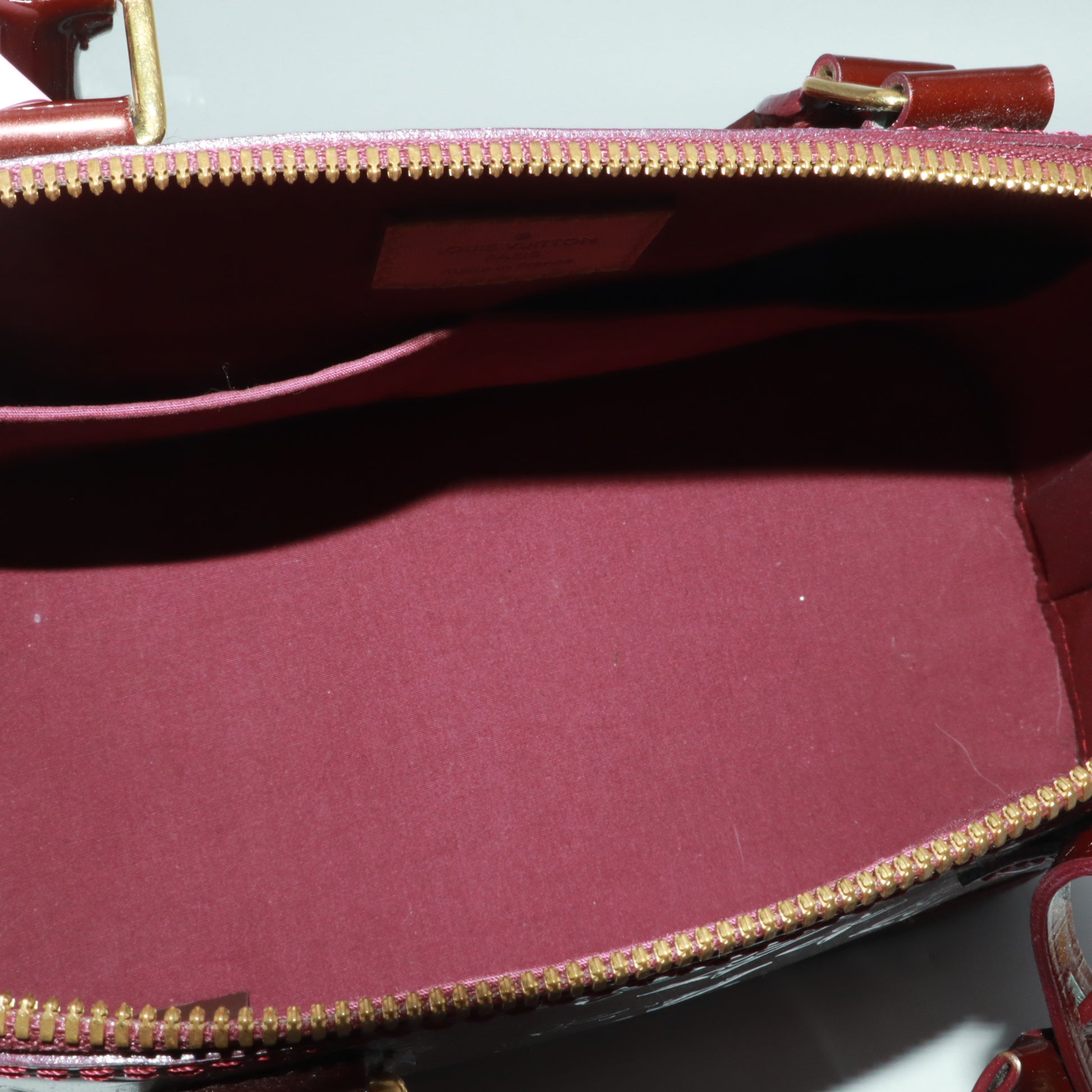 Louis Vuitton Vernis Alma PM twins LDJ5401