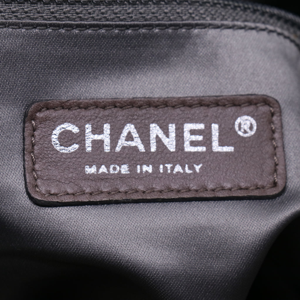 Chanel Calfskin Modern Chain Rhodoid Hobo Bag B22126