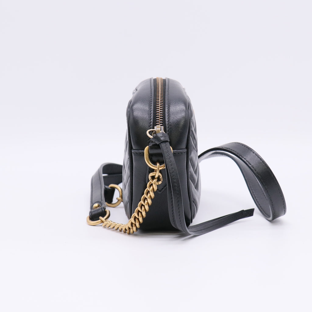Small Black GG Marmont Matelasse Camera Bag B23096