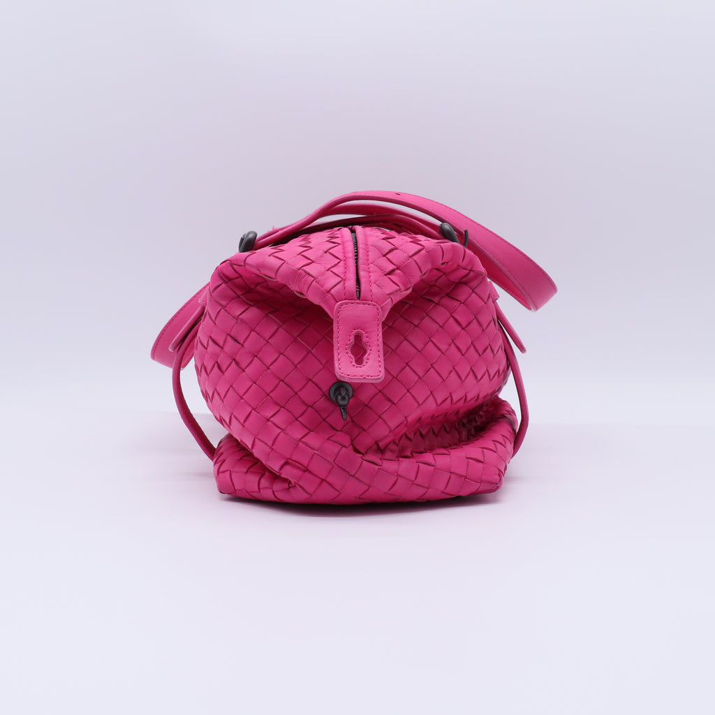 Bottega Veneta Nappa Intrecciato Montaigne Shoulder Bag B21828