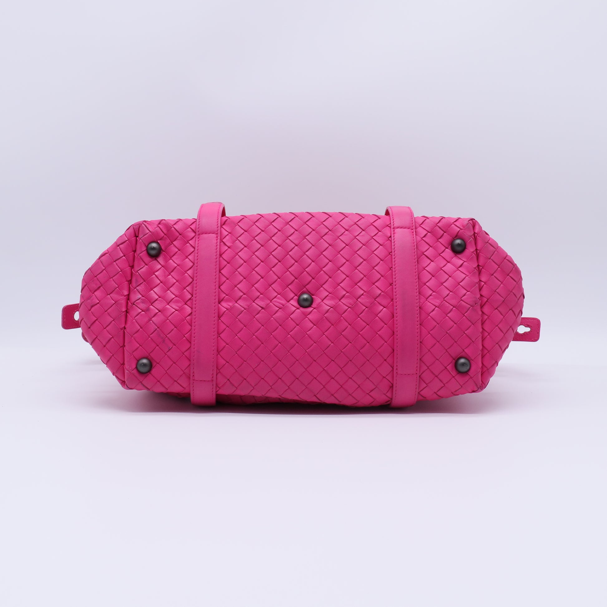 Bottega Veneta Nappa Intrecciato Montaigne Shoulder Bag B21828