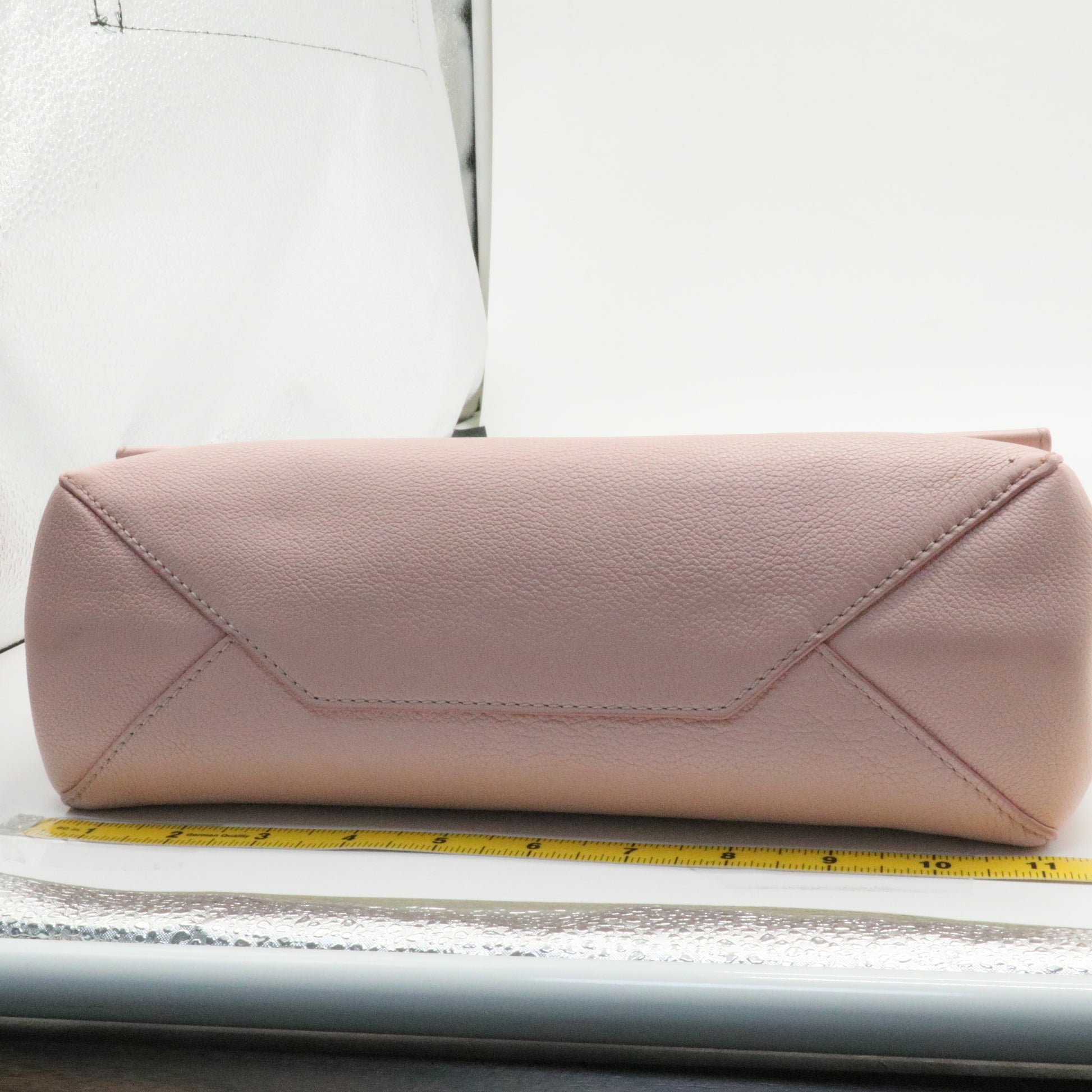 Lockme II Handbag Leather