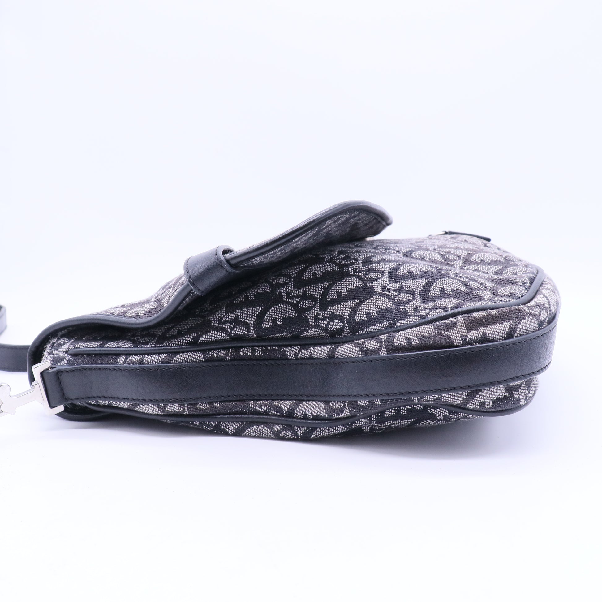 Diorissimo Messenger Bag