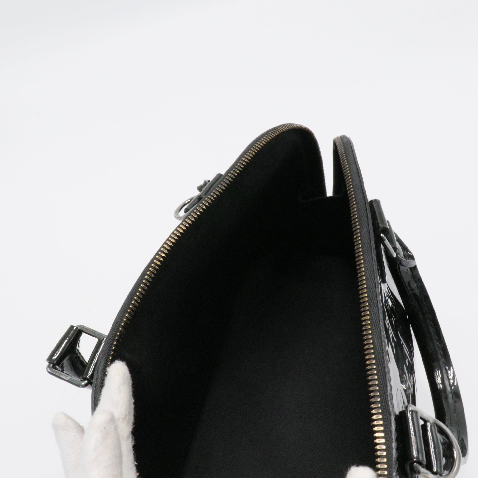 Alma Handbag Monogram Vernis MM