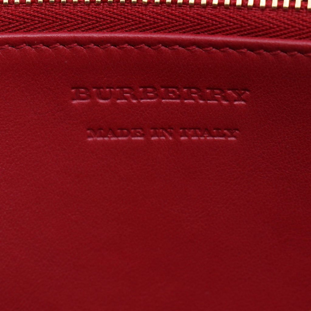Burberry House Check Hearts Zippy Wallet W21458