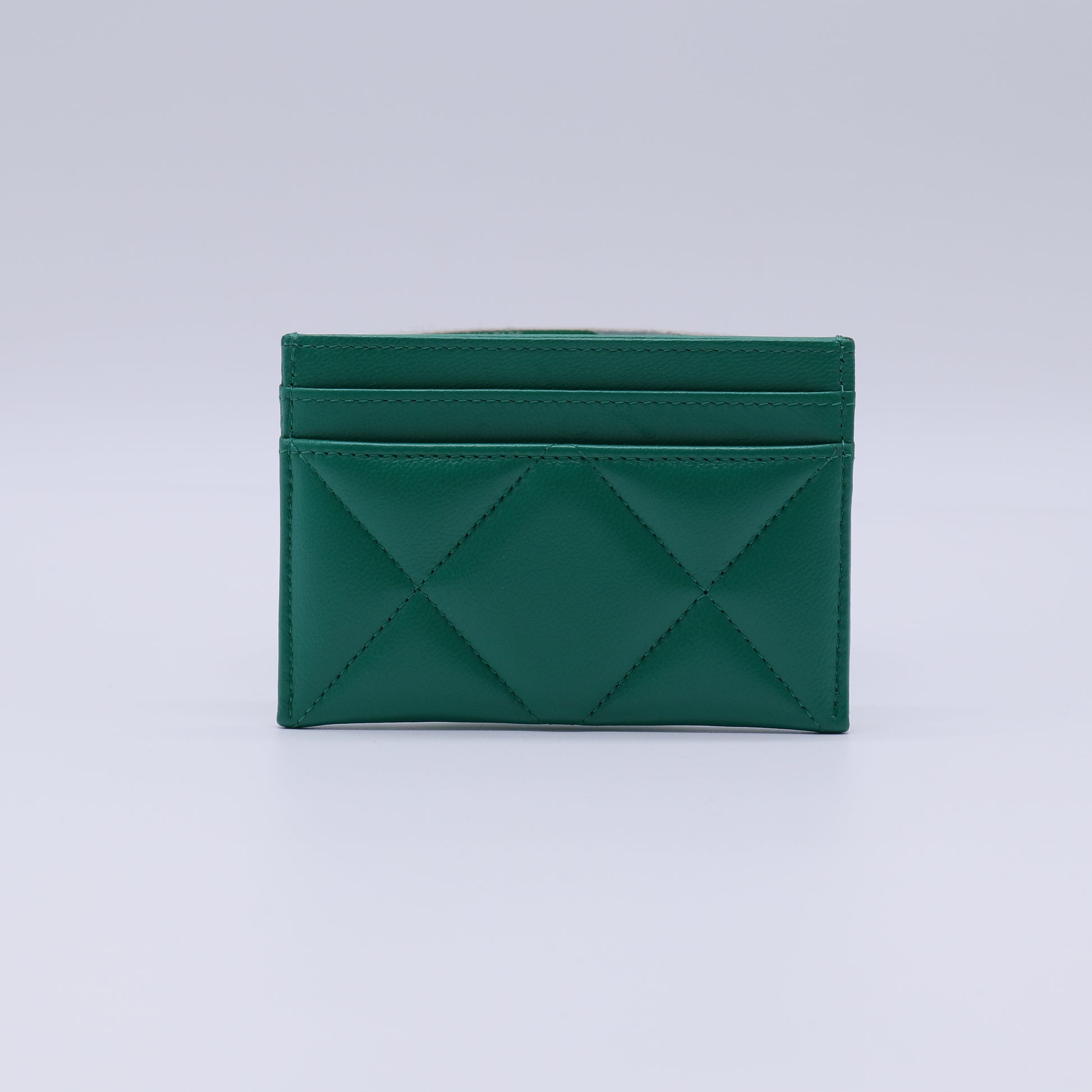 Chanel 19 Card Holder W21419
