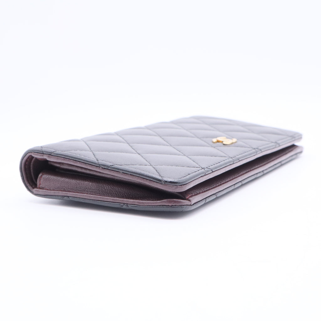 Interlocking CC Logo Continental Wallet for gisel