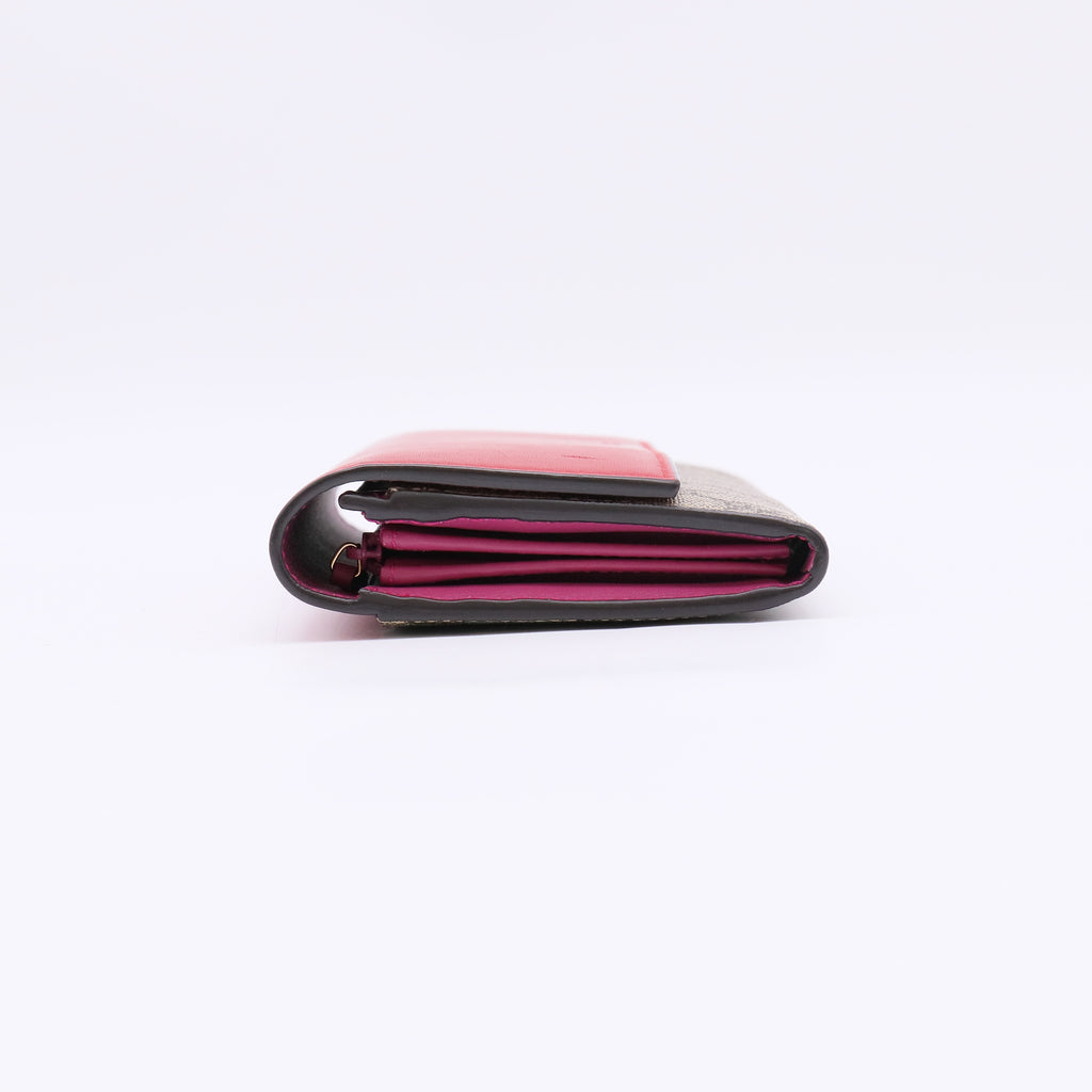 Gucci GG Supreme Canvas and Red Leather Continental Flap Wallet W22516