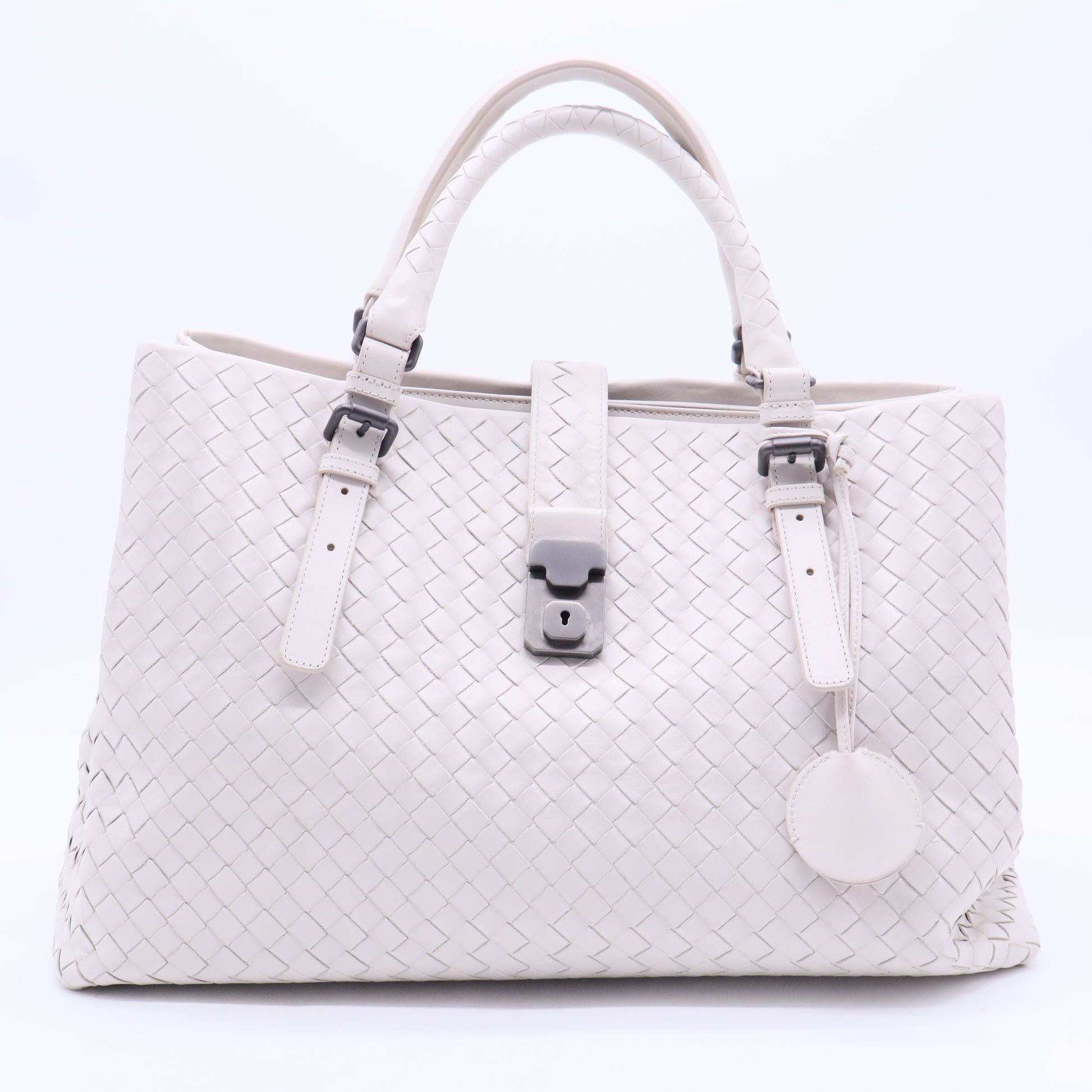 Roma Tote Off White Bag Locker has the key B20109